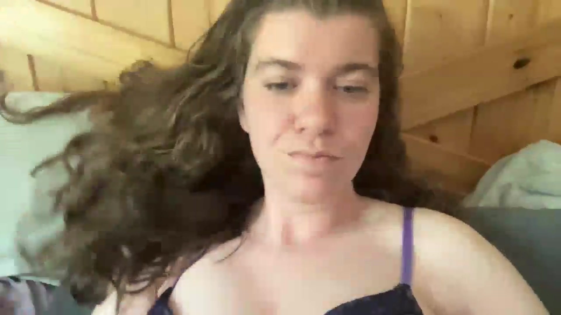 Gallery image thumbnail from Trixiegirl3's myfreecams stream on, 06/03/2026, 24:41 image 10 of 20