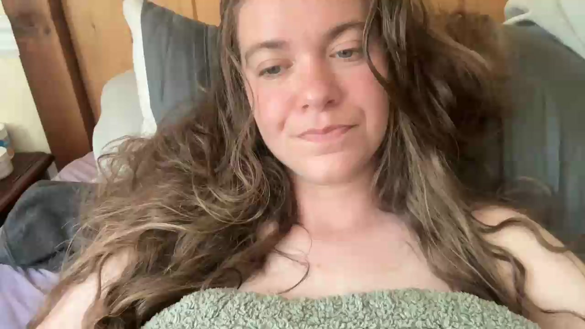 Gallery image thumbnail from Trixiegirl3's myfreecams stream on, 06/04/2026, 21:48 image 1 of 20