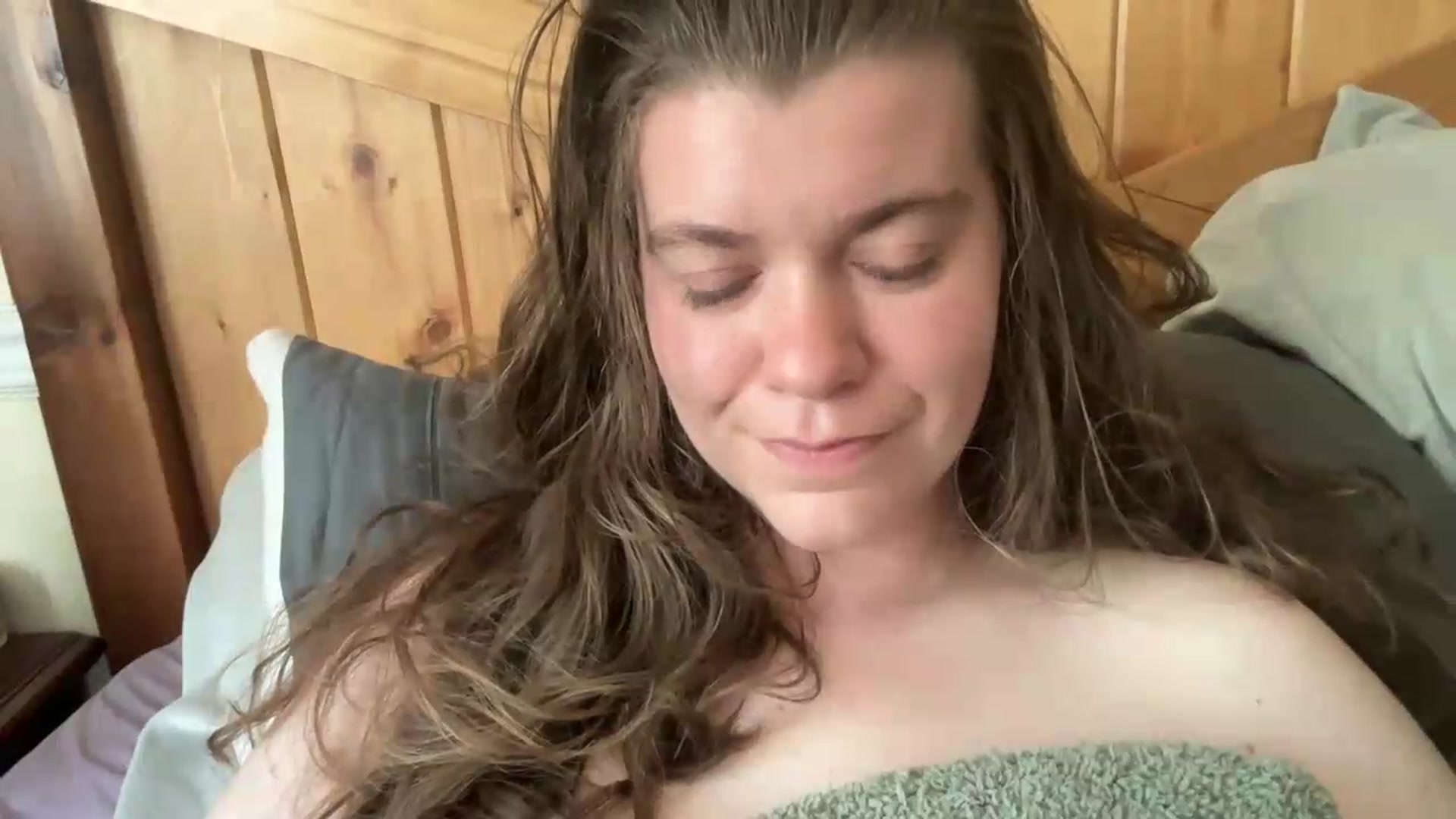 Gallery image thumbnail from Trixiegirl3's myfreecams stream on, 06/04/2026, 21:48 image 15 of 20