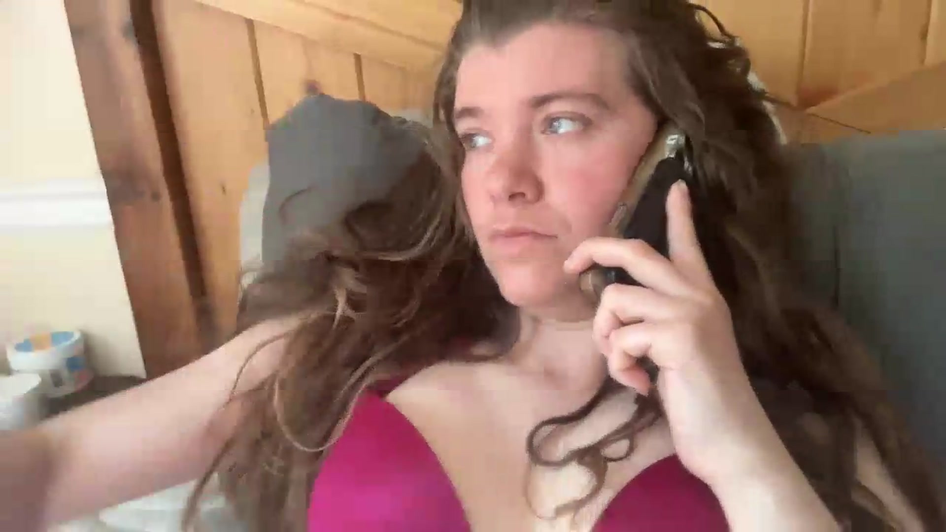 Gallery image thumbnail from Trixiegirl3's myfreecams stream on, 06/05/2026, 19:25 image 11 of 20