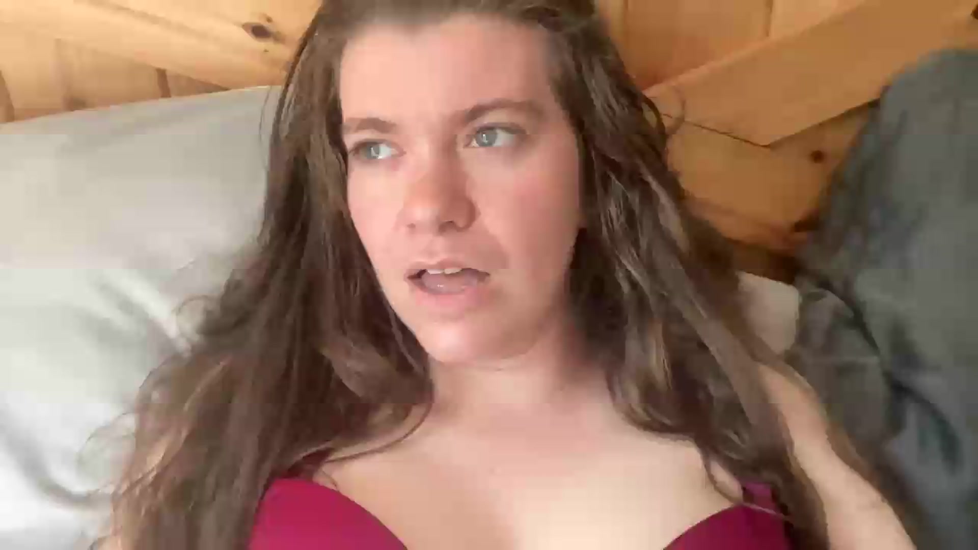 Gallery image thumbnail from Trixiegirl3's myfreecams stream on, 06/05/2026, 19:25 image 5 of 20