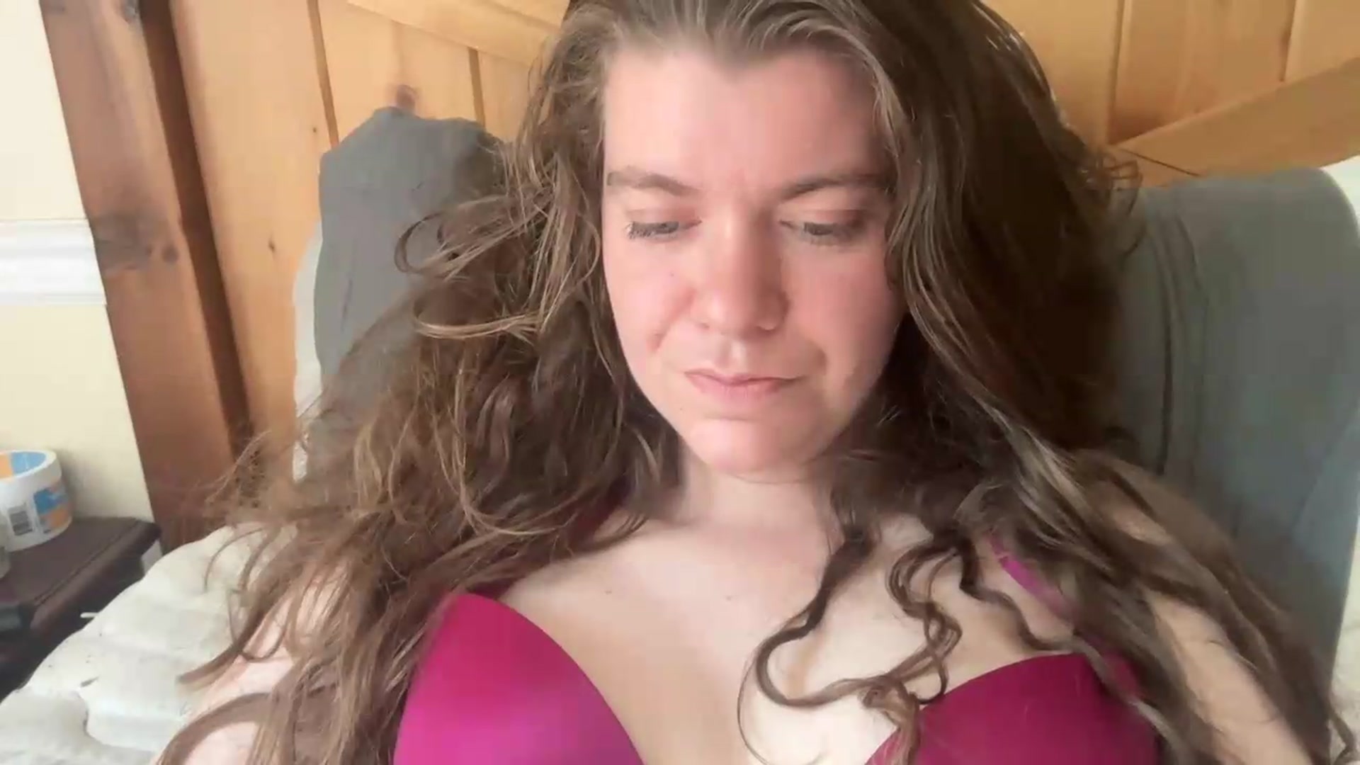 Gallery image thumbnail from Trixiegirl3's myfreecams stream on, 06/05/2026, 19:25 image 9 of 20