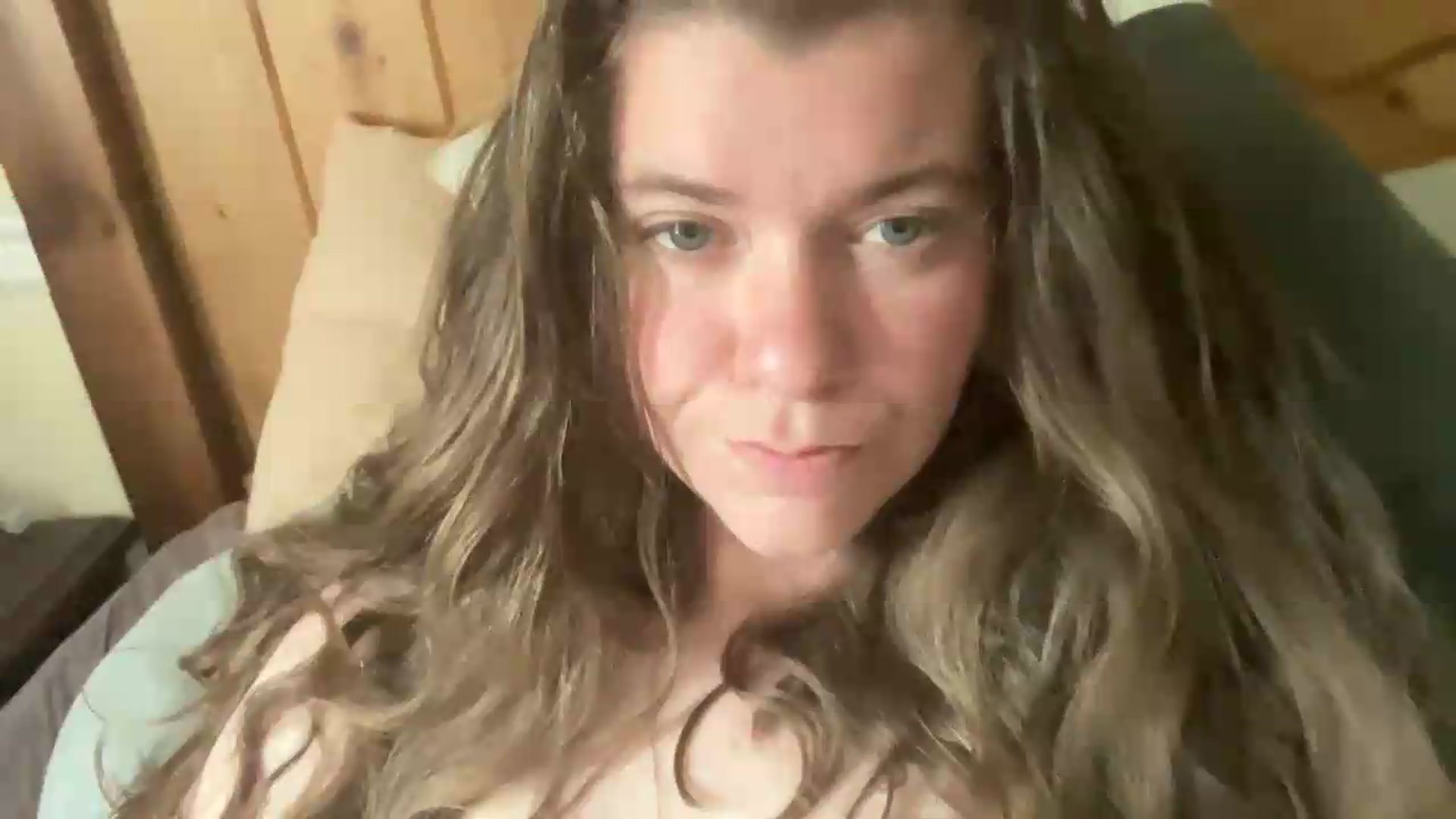 Gallery image thumbnail from Trixiegirl3's myfreecams stream on, 06/07/2026, 20:48 image 14 of 20