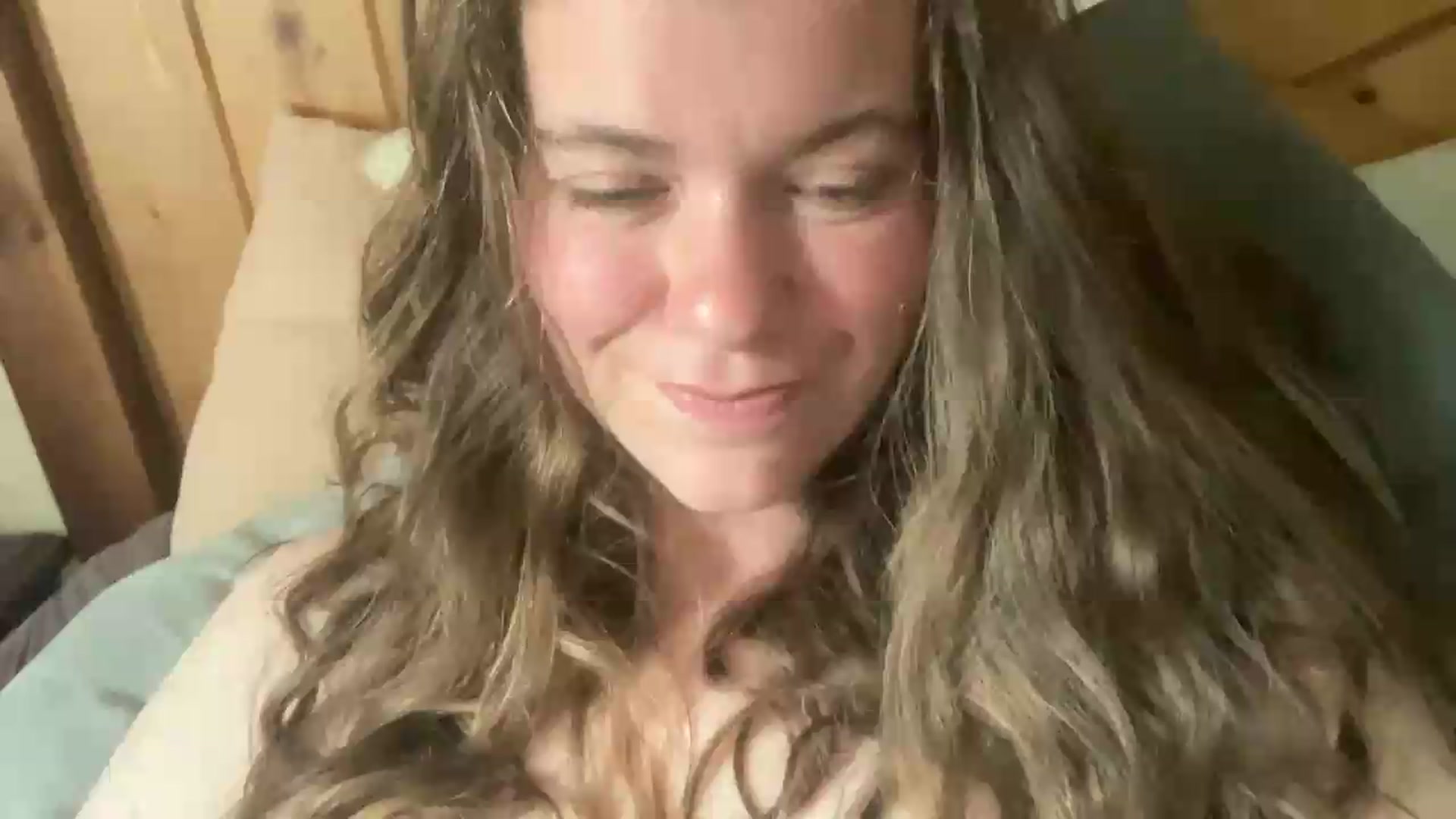 Gallery image thumbnail from Trixiegirl3's myfreecams stream on, 06/07/2026, 20:48 image 11 of 20