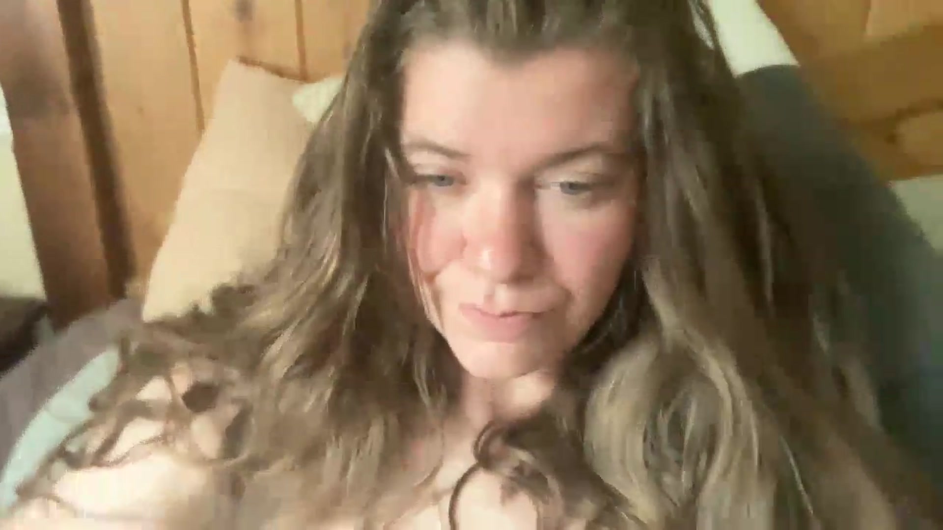 Gallery image thumbnail from Trixiegirl3's myfreecams stream on, 06/07/2026, 20:48 image 15 of 20