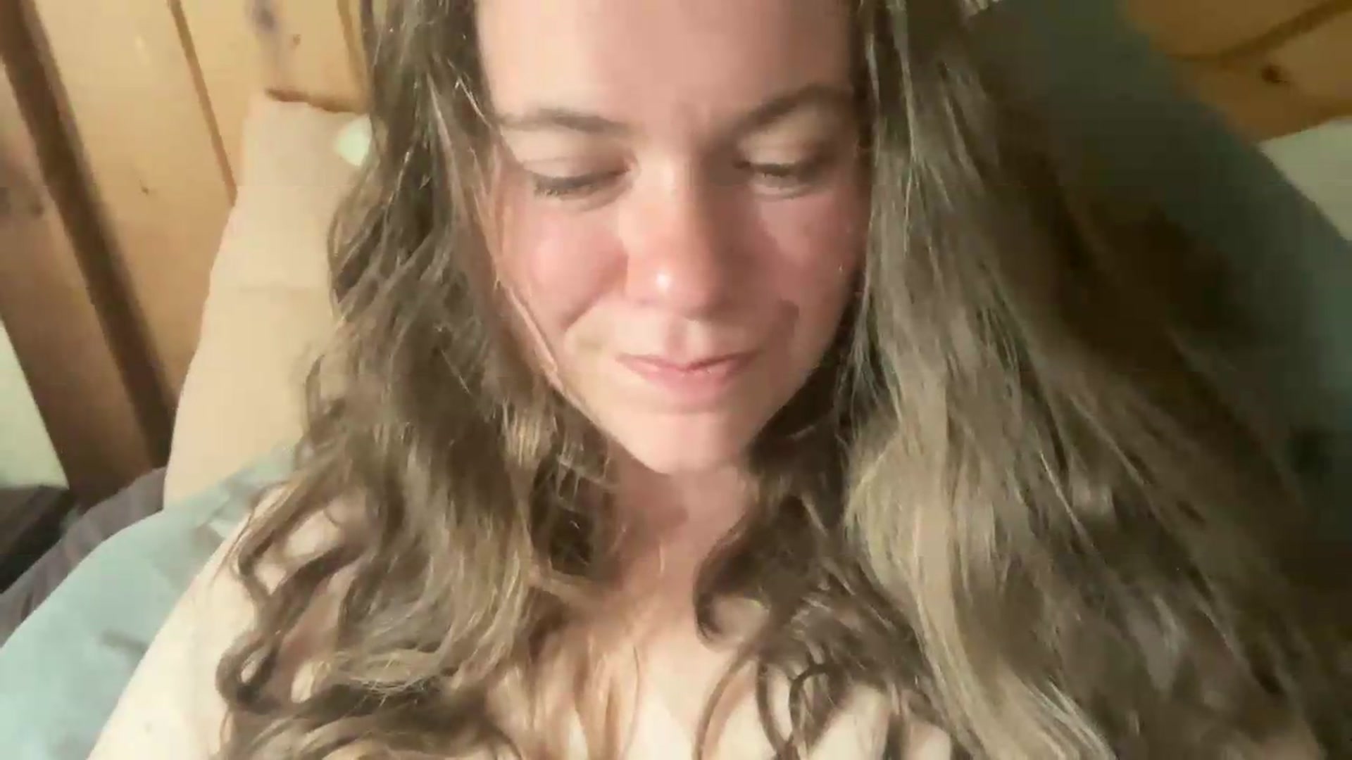 Gallery image thumbnail from Trixiegirl3's myfreecams stream on, 06/07/2026, 20:48 image 10 of 20