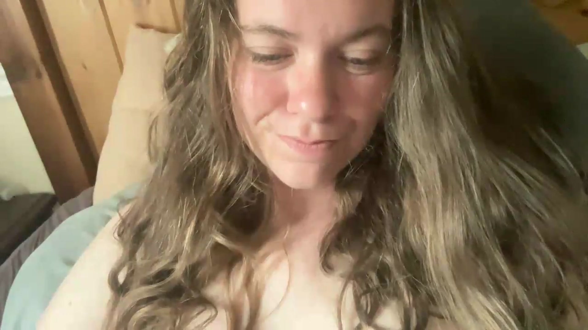 Gallery image thumbnail from Trixiegirl3's myfreecams stream on, 06/07/2026, 20:48 image 6 of 20