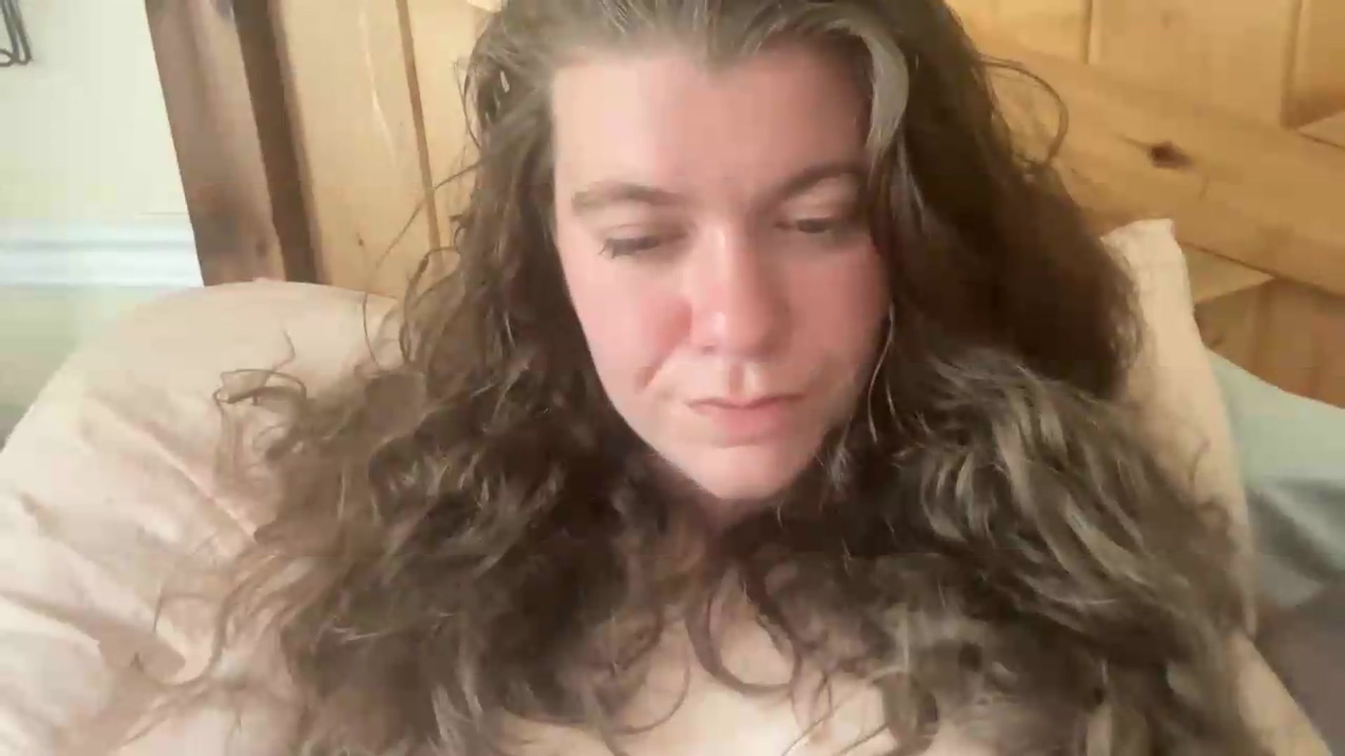 Gallery image thumbnail from Trixiegirl3's myfreecams stream on, 06/08/2026, 20:52 image 16 of 20