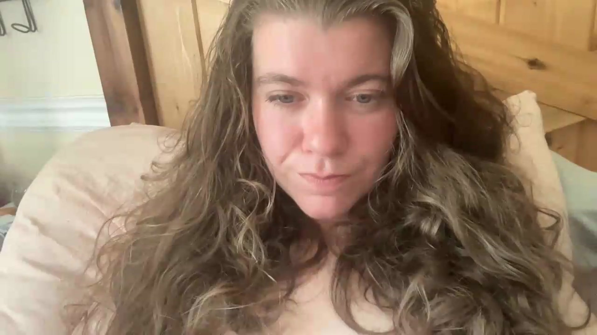 Gallery image thumbnail from Trixiegirl3's myfreecams stream on, 06/08/2026, 20:52 image 13 of 20