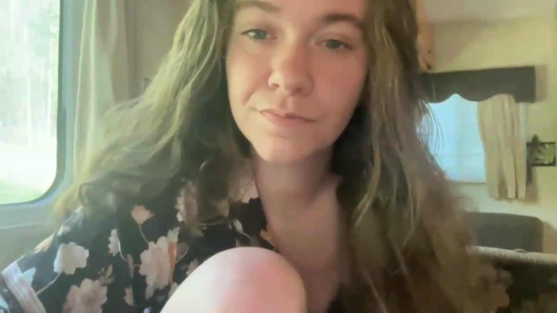 Gallery image thumbnail from Trixiegirl3's myfreecams stream on, 06/12/2026, 24:52 image 10 of 20