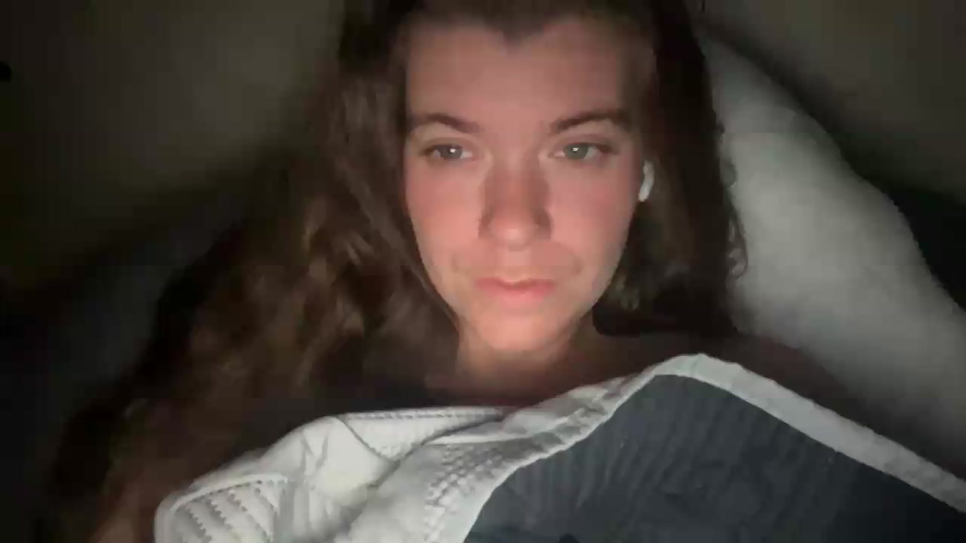 Gallery image thumbnail from Trixiegirl3's myfreecams stream on, 06/12/2026, 07:00 image 19 of 20