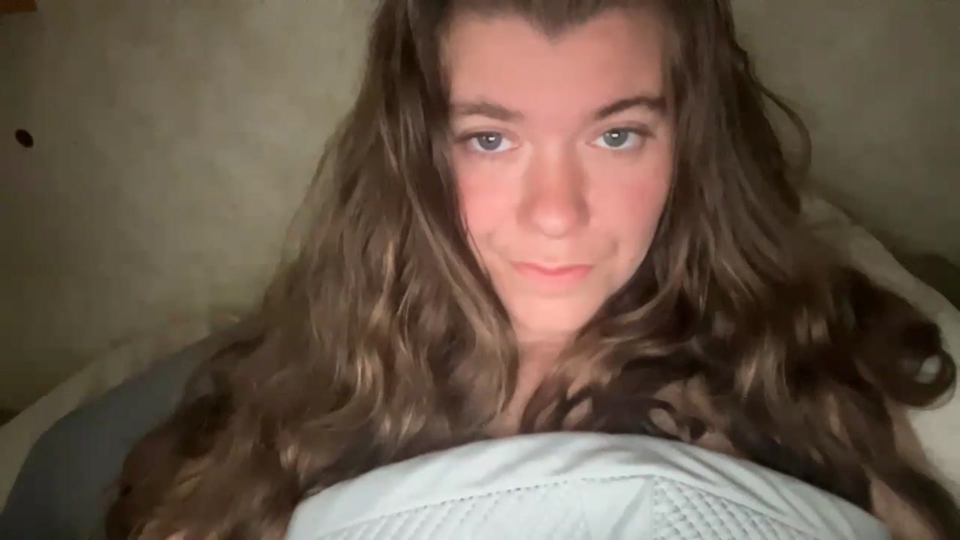 Gallery image thumbnail from Trixiegirl3's myfreecams stream on, 06/12/2026, 18:42 image 5 of 20