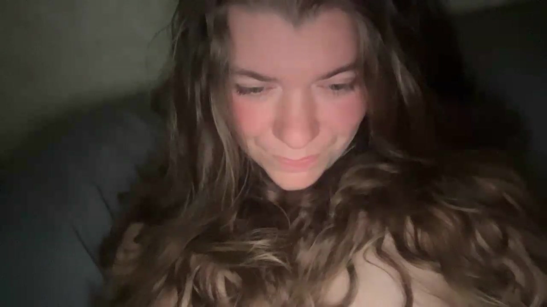 Gallery image thumbnail from Trixiegirl3's myfreecams stream on, 06/15/2026, 05:01 image 15 of 20