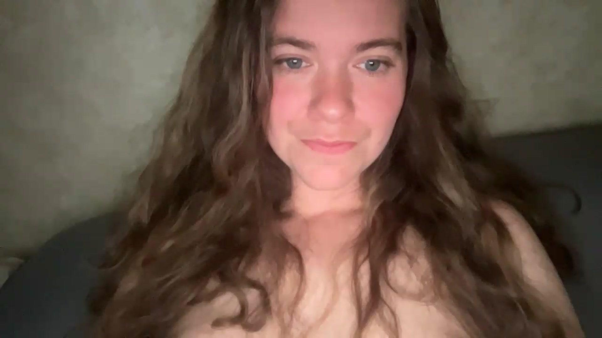 Gallery image thumbnail from Trixiegirl3's myfreecams stream on, 06/15/2026, 22:02 image 14 of 20