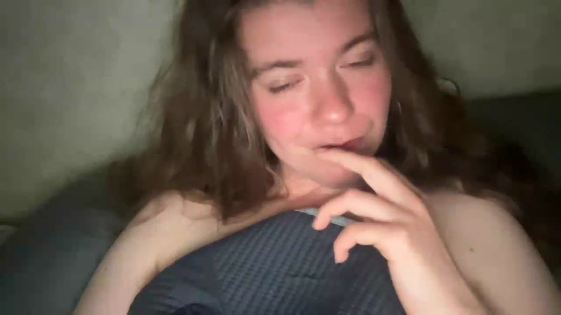 Gallery image thumbnail from Trixiegirl3's myfreecams stream on, 06/15/2026, 23:59 image 16 of 20