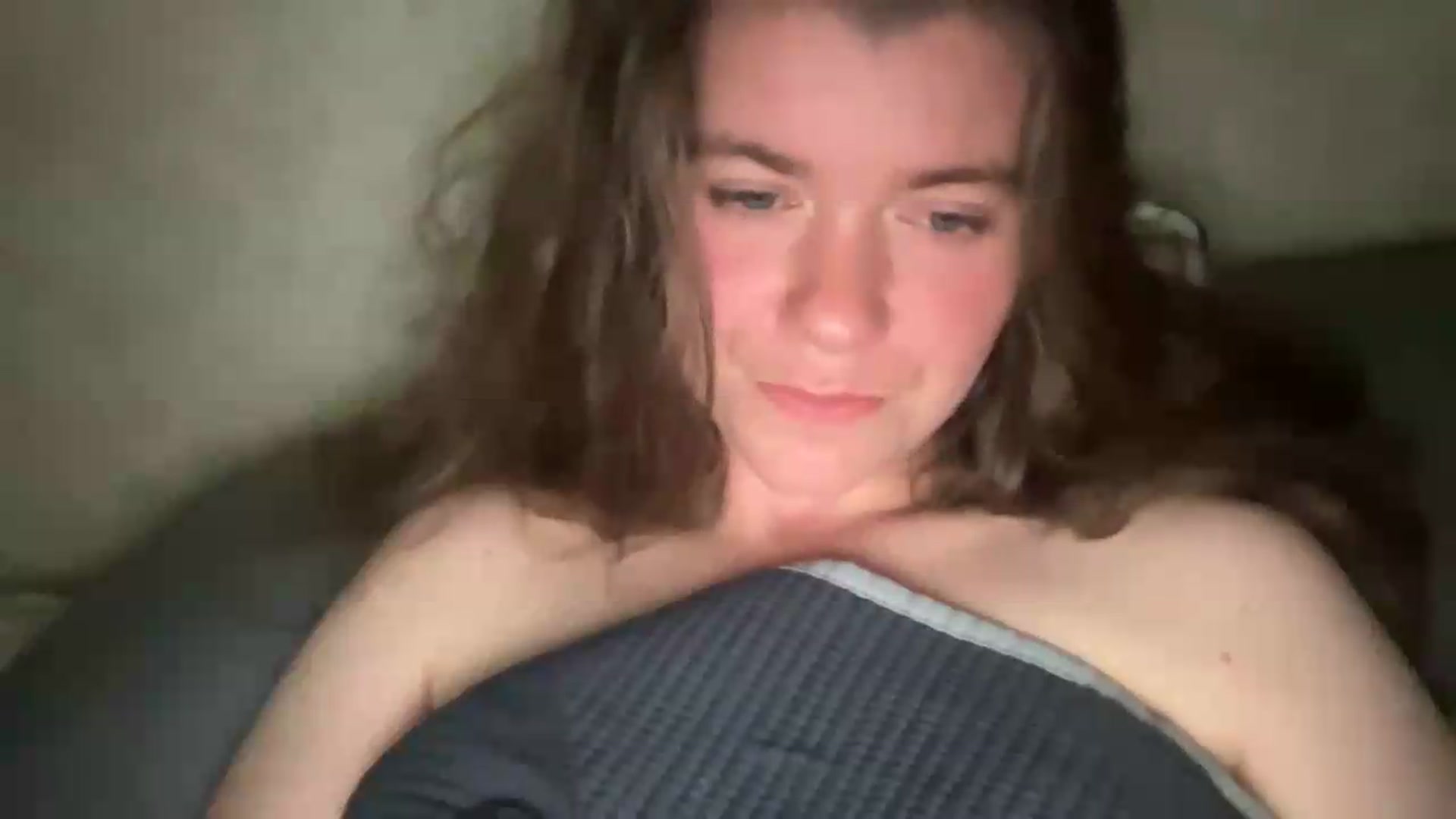 Gallery image thumbnail from Trixiegirl3's myfreecams stream on, 06/15/2026, 23:59 image 17 of 20