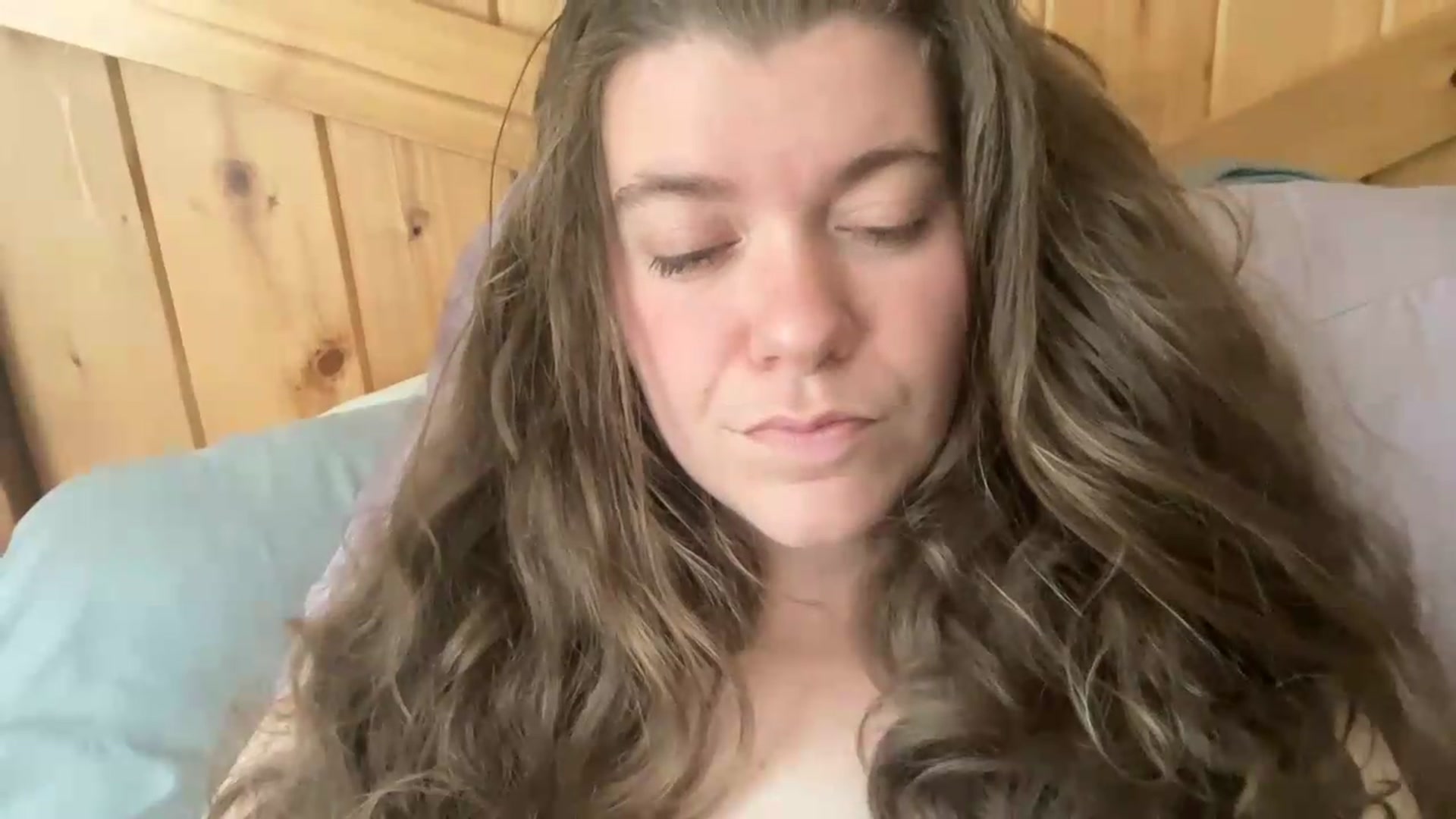 Gallery image thumbnail from Trixiegirl3's myfreecams stream on, 06/18/2026, 20:44 image 19 of 20