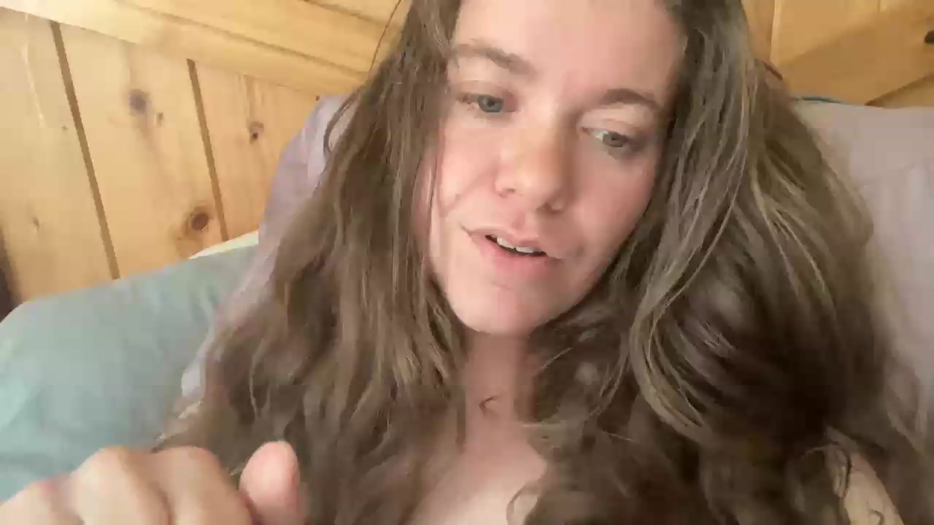 Gallery image thumbnail from Trixiegirl3's myfreecams stream on, 06/18/2026, 20:44 image 17 of 20