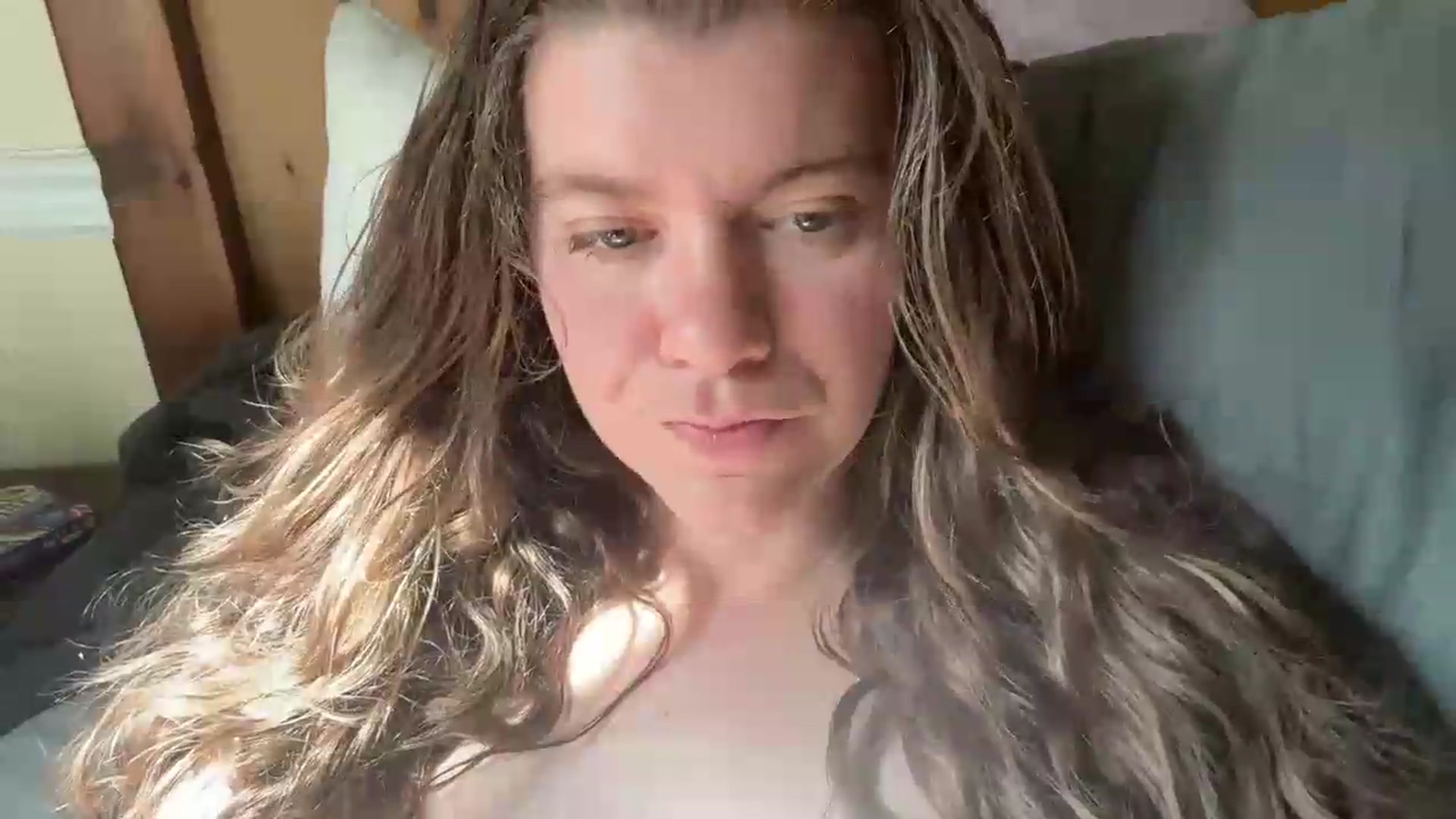 Gallery image thumbnail from Trixiegirl3's myfreecams stream on, 06/19/2026, 18:13 image 17 of 20