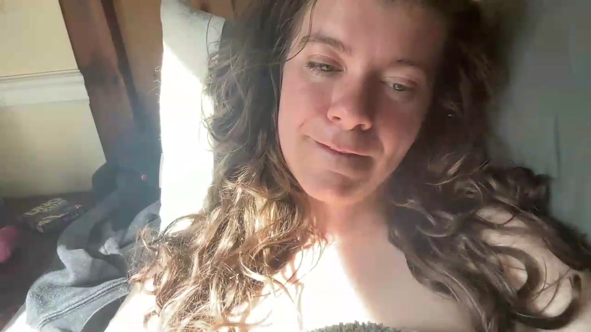 Gallery image thumbnail from Trixiegirl3's myfreecams stream on, 06/19/2026, 18:13 image 7 of 20