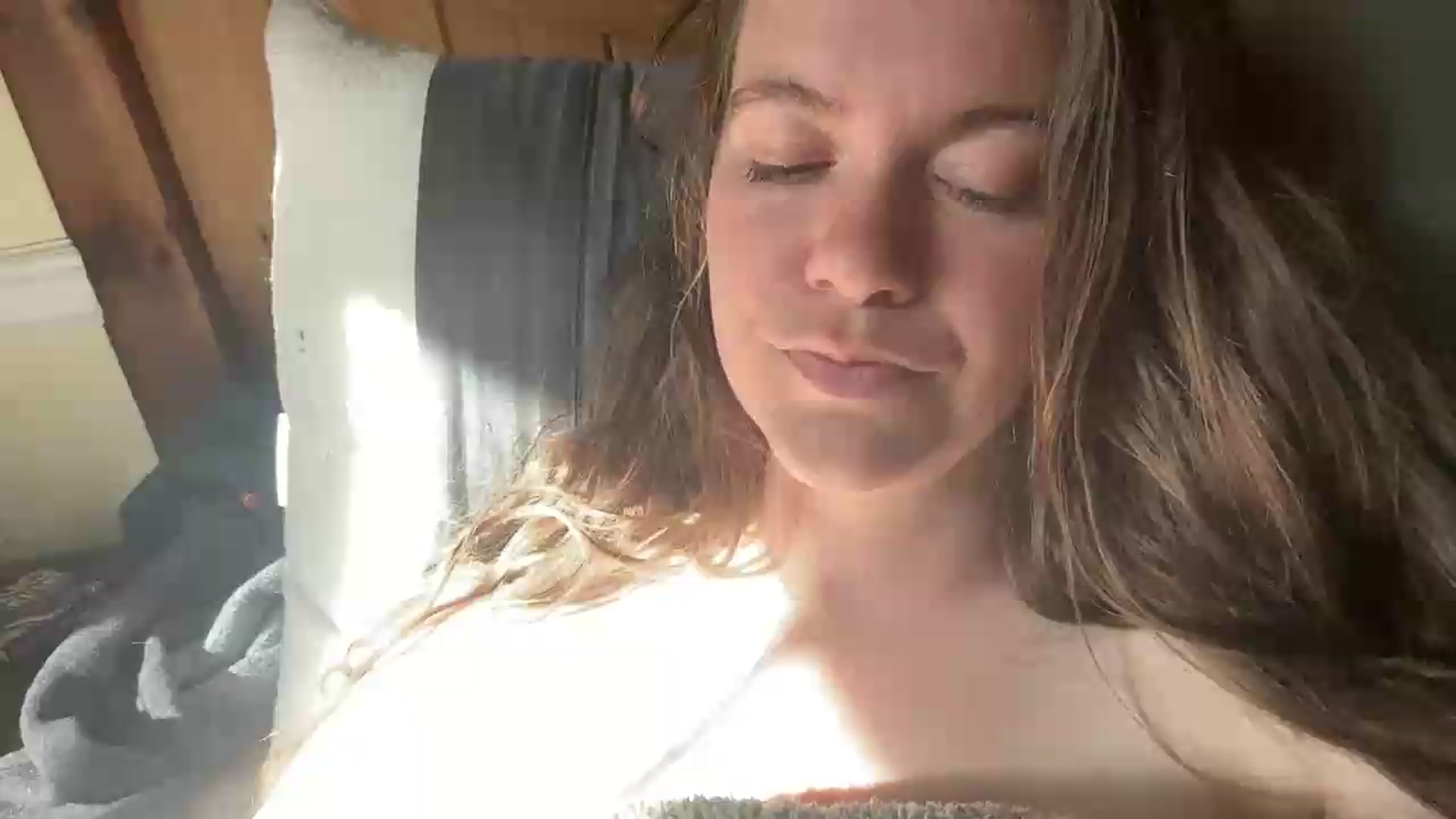 Gallery image thumbnail from Trixiegirl3's myfreecams stream on, 06/19/2026, 18:13 image 1 of 20