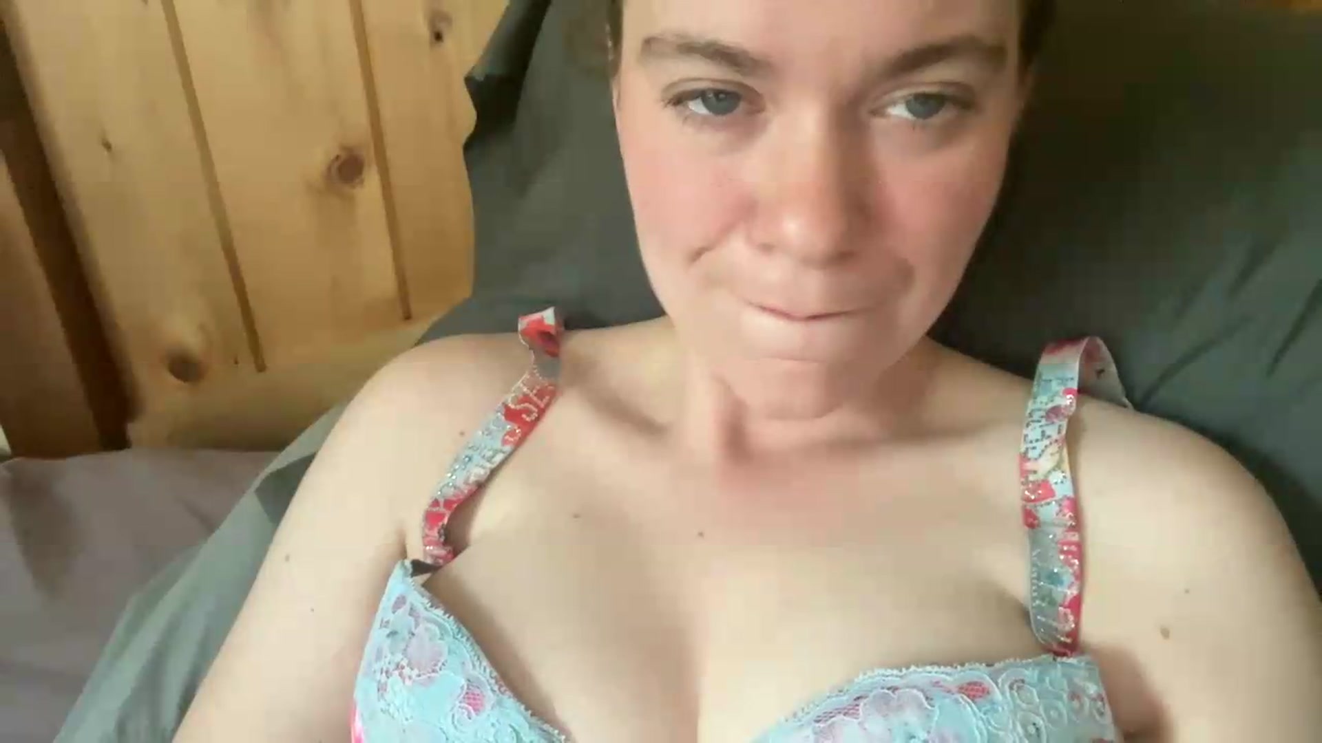 Gallery image thumbnail from Trixiegirl3's myfreecams stream on, 06/22/2026, 24:01 image 10 of 20