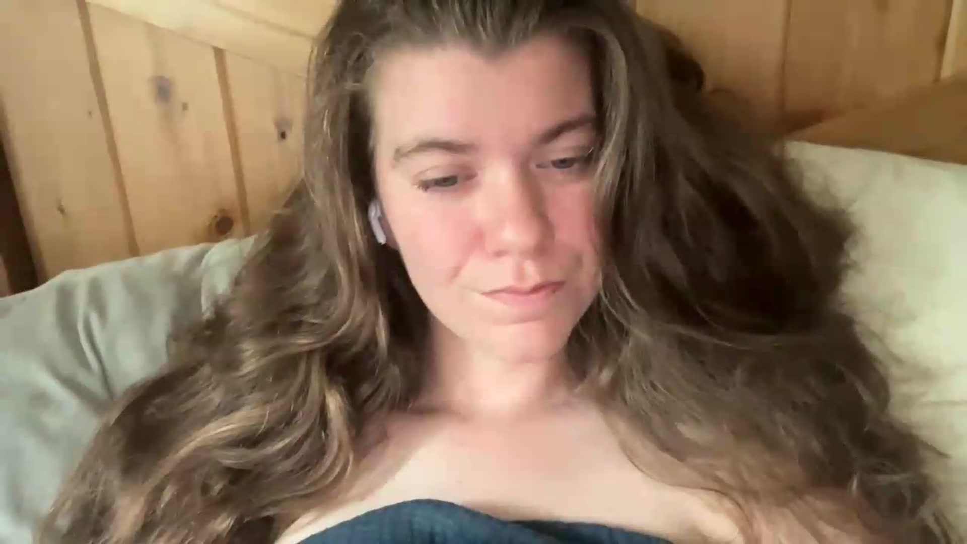 Gallery image thumbnail from Trixiegirl3's myfreecams stream on, 06/23/2026, 20:20 image 17 of 20