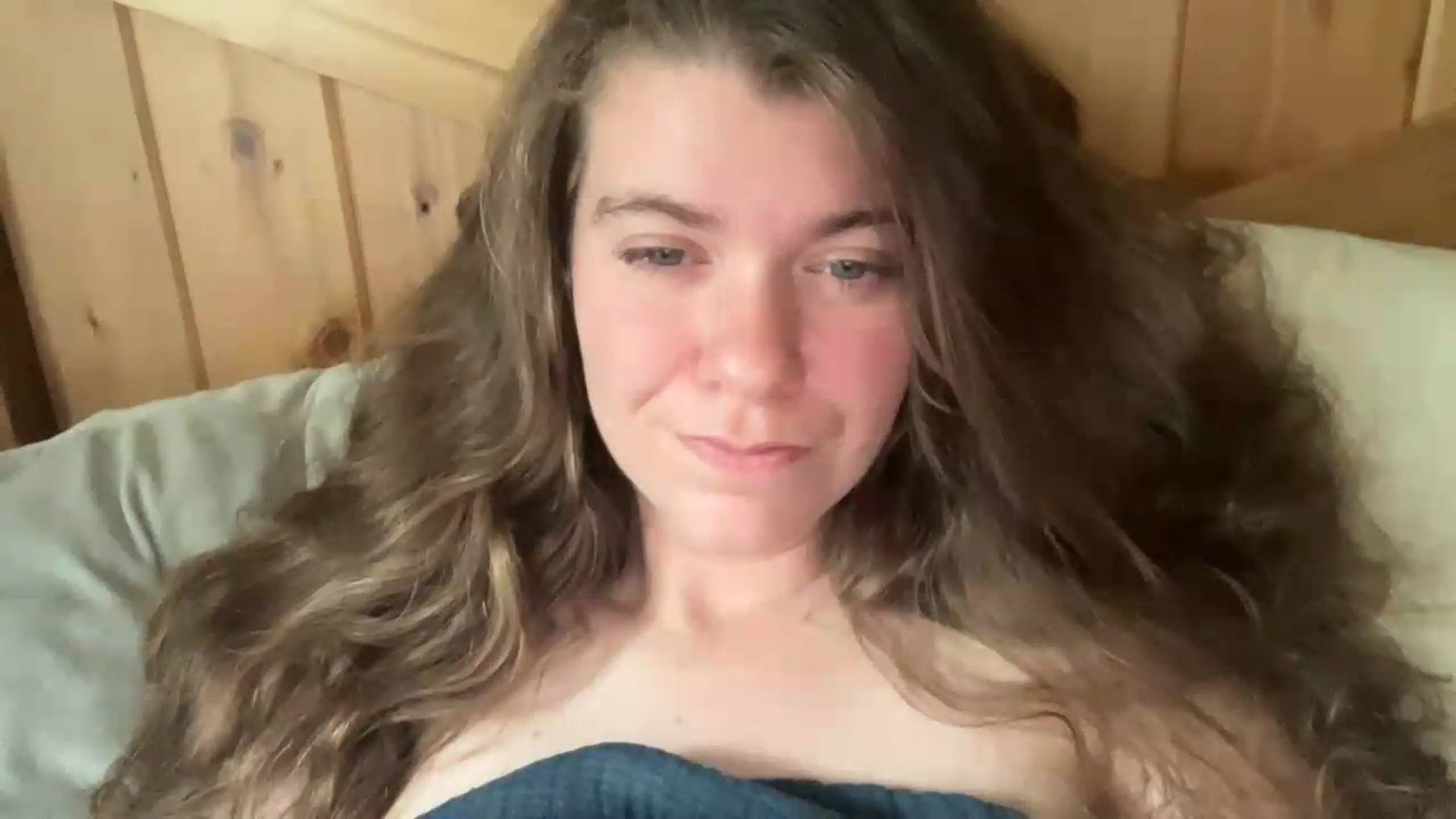 Gallery image thumbnail from Trixiegirl3's myfreecams stream on, 06/23/2026, 20:20 image 18 of 20