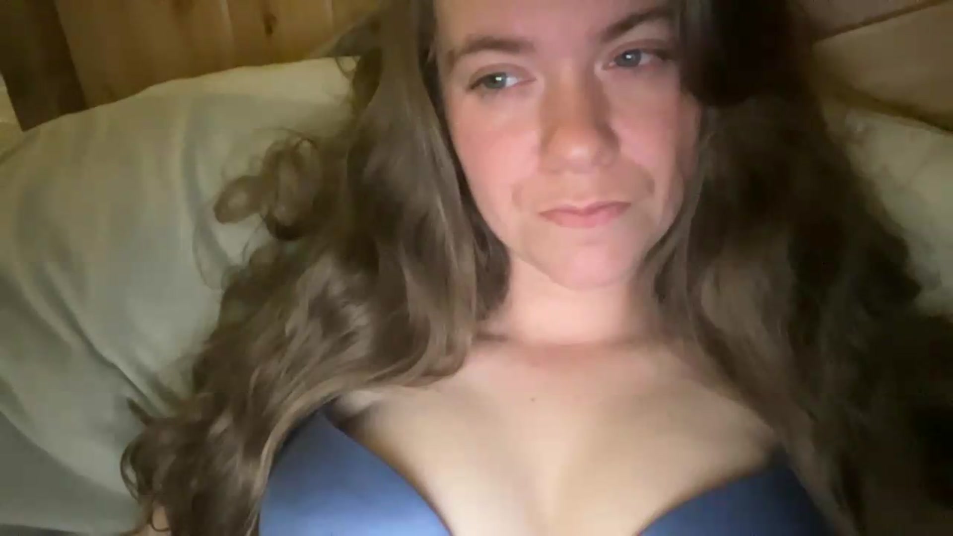 Gallery image thumbnail from Trixiegirl3's myfreecams stream on, 06/24/2026, 05:51 image 17 of 20