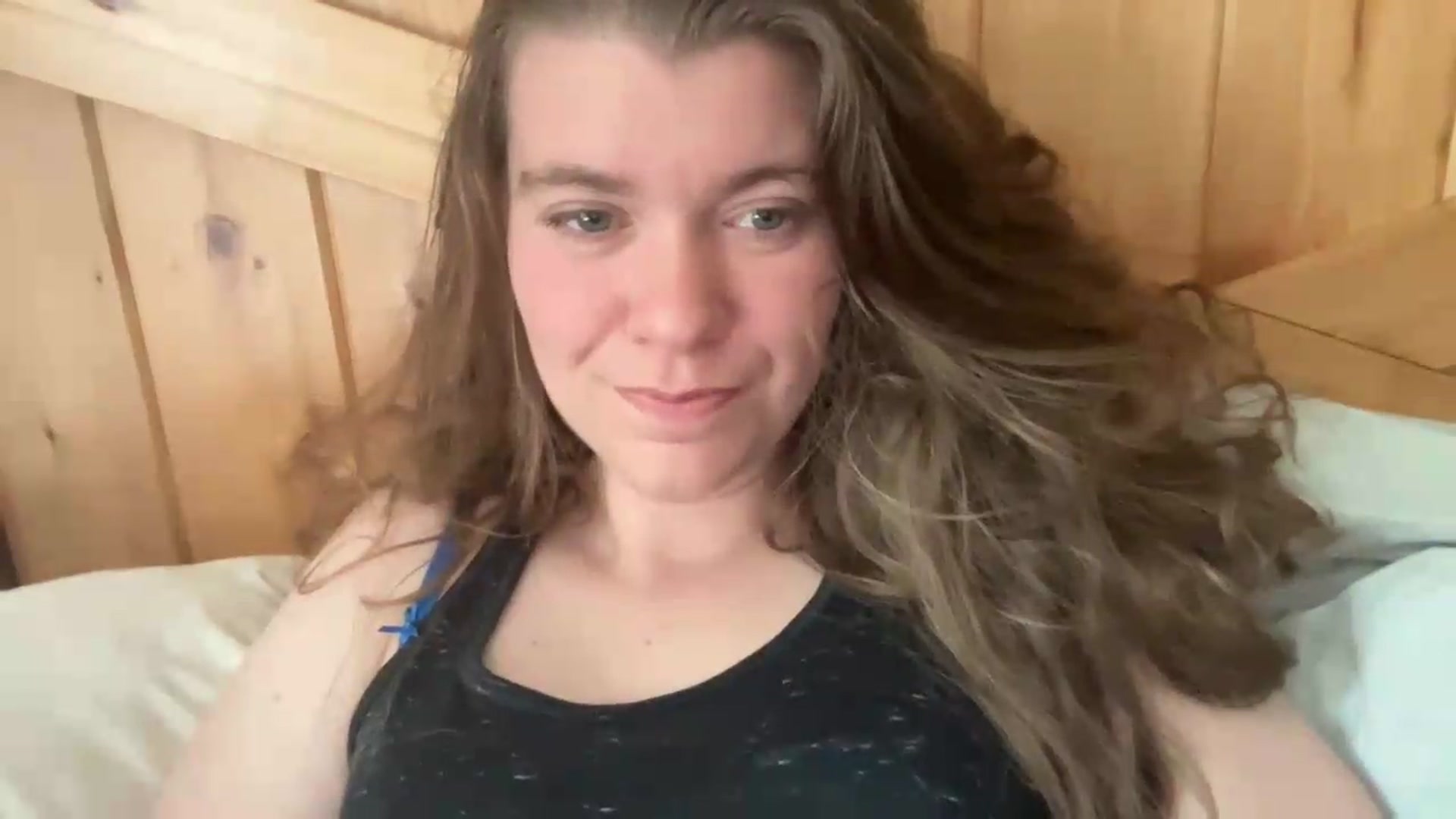 Gallery image thumbnail from Trixiegirl3's myfreecams stream on, 06/24/2026, 20:19 image 15 of 20