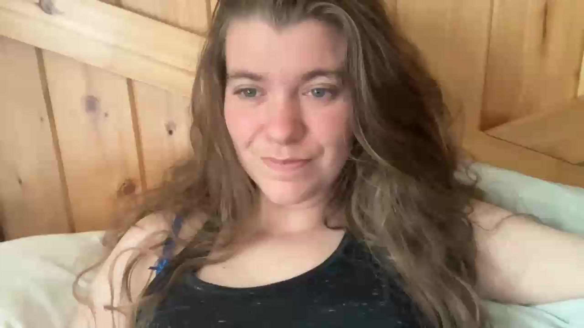 Gallery image thumbnail from Trixiegirl3's myfreecams stream on, 06/24/2026, 20:19 image 11 of 20
