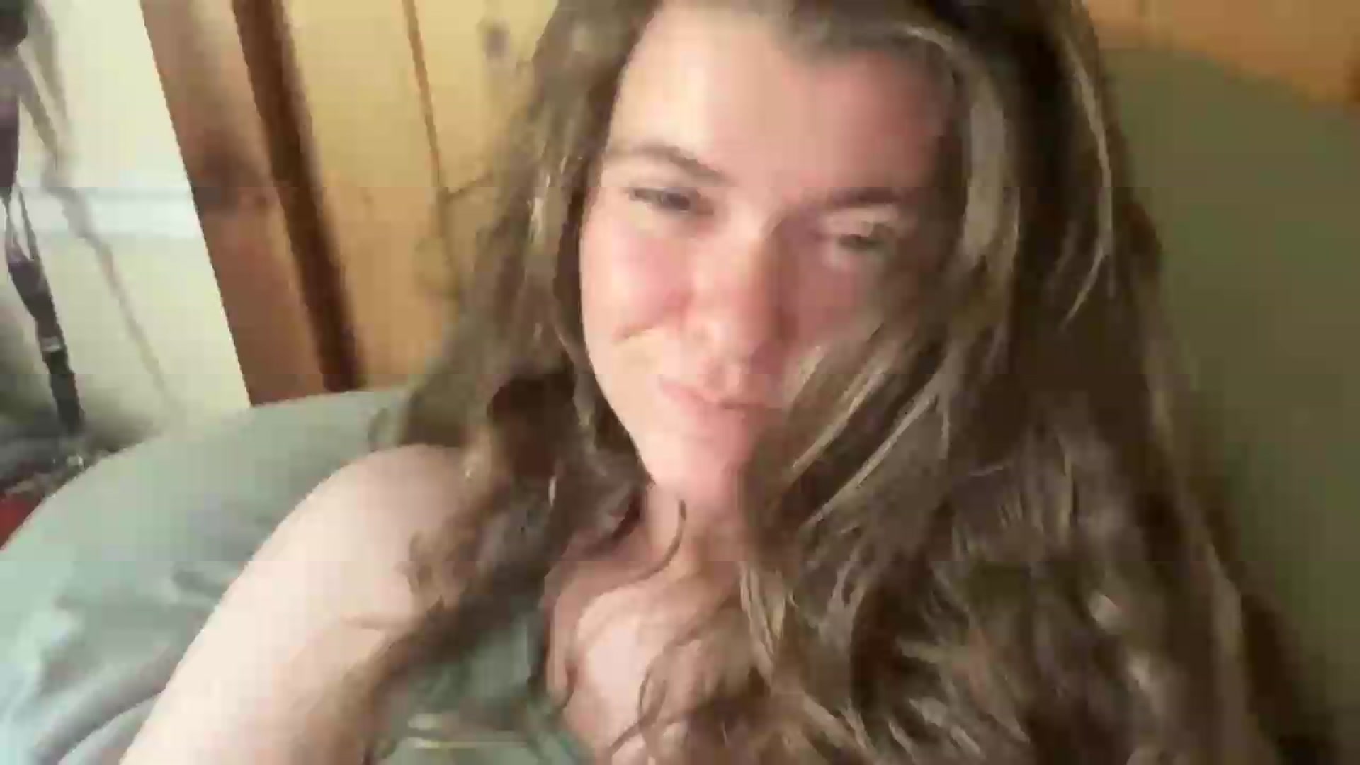 Gallery image thumbnail from Trixiegirl3's myfreecams stream on, 07/08/2026, 01:58 image 16 of 20