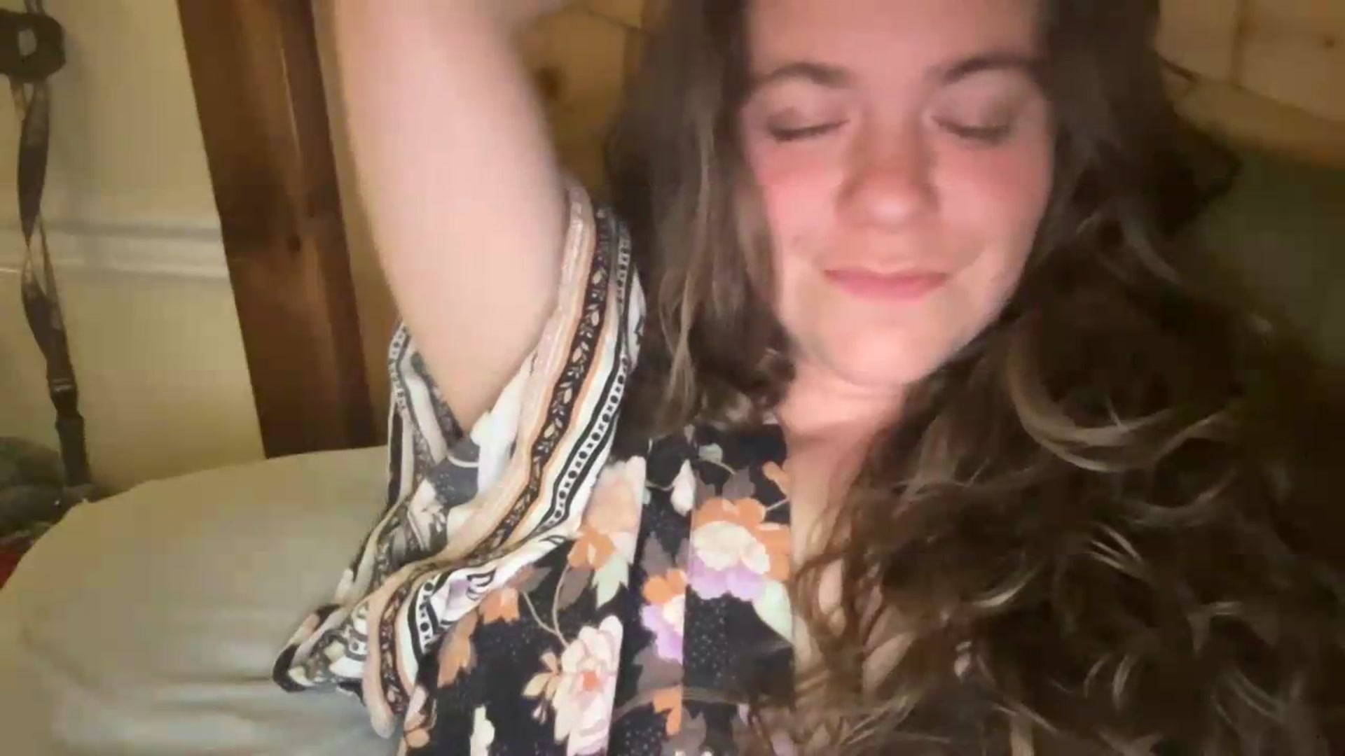 Gallery image thumbnail from Trixiegirl3's myfreecams stream on, 07/08/2026, 03:32 image 16 of 20