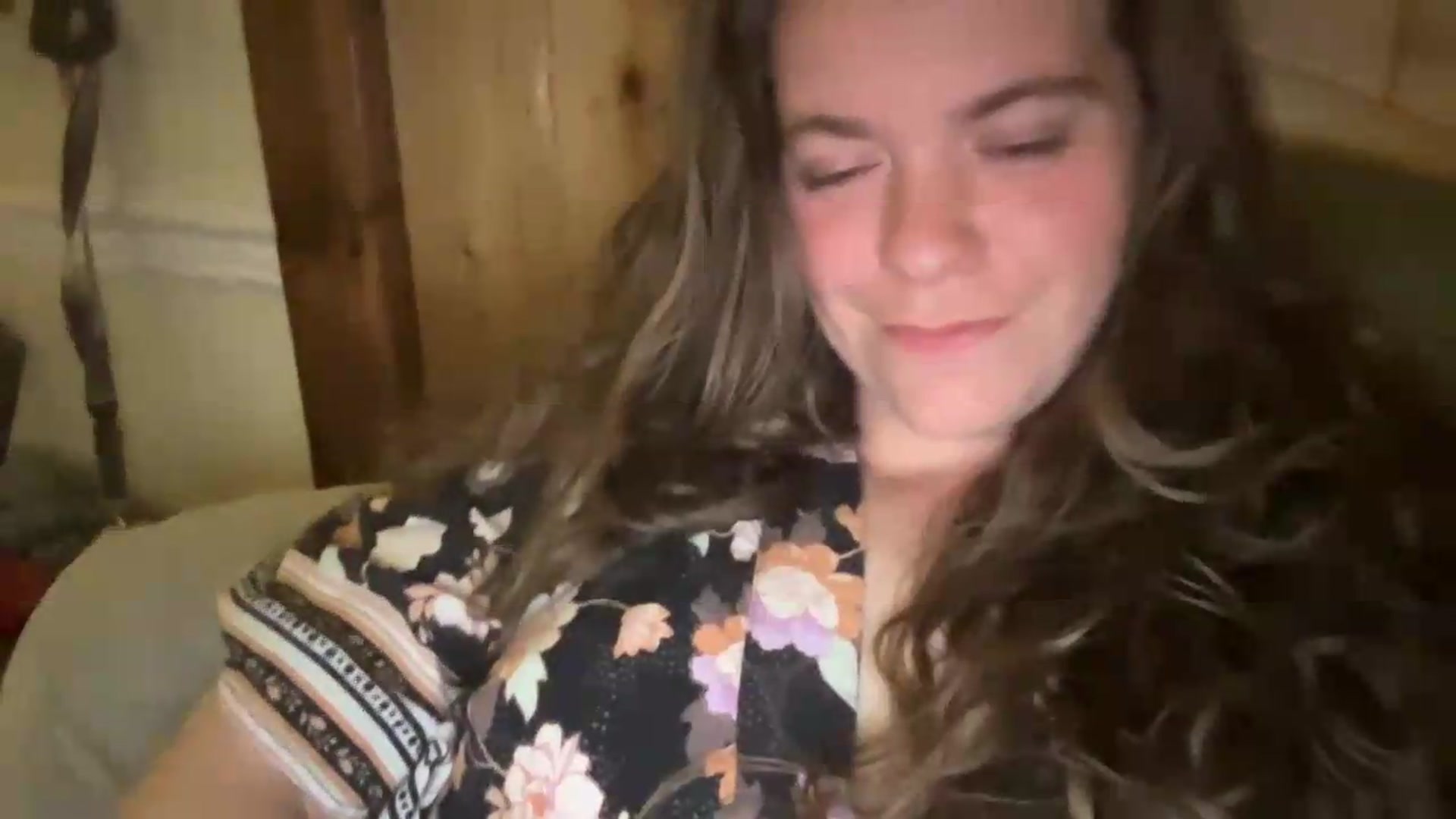 Gallery image thumbnail from Trixiegirl3's myfreecams stream on, 07/08/2026, 03:32 image 15 of 20
