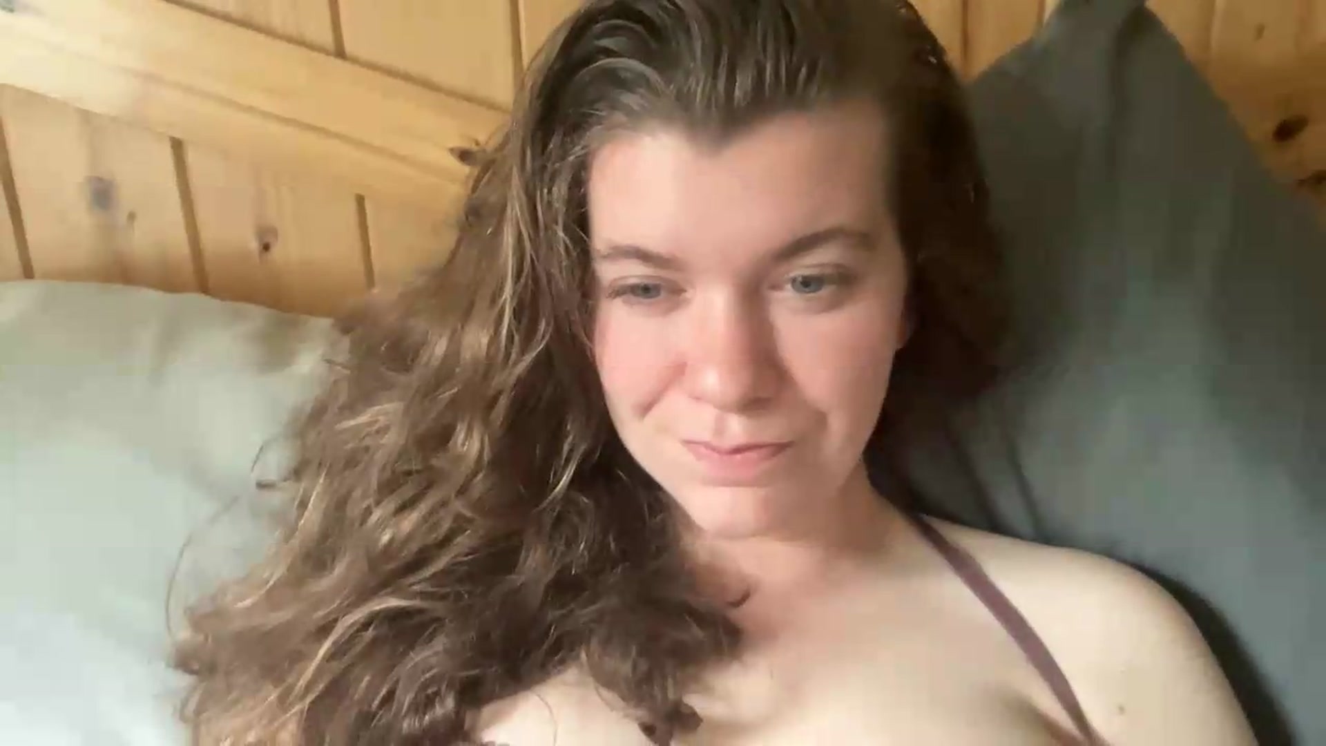Gallery image thumbnail from Trixiegirl3's myfreecams stream on, 07/09/2026, 23:10 image 19 of 20