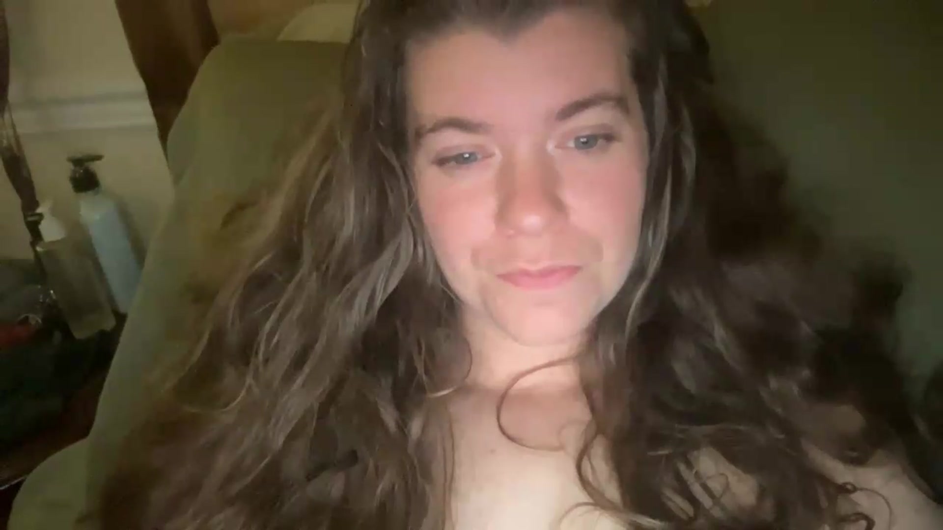 Gallery image thumbnail from Trixiegirl3's myfreecams stream on, 07/10/2026, 03:57 image 5 of 20