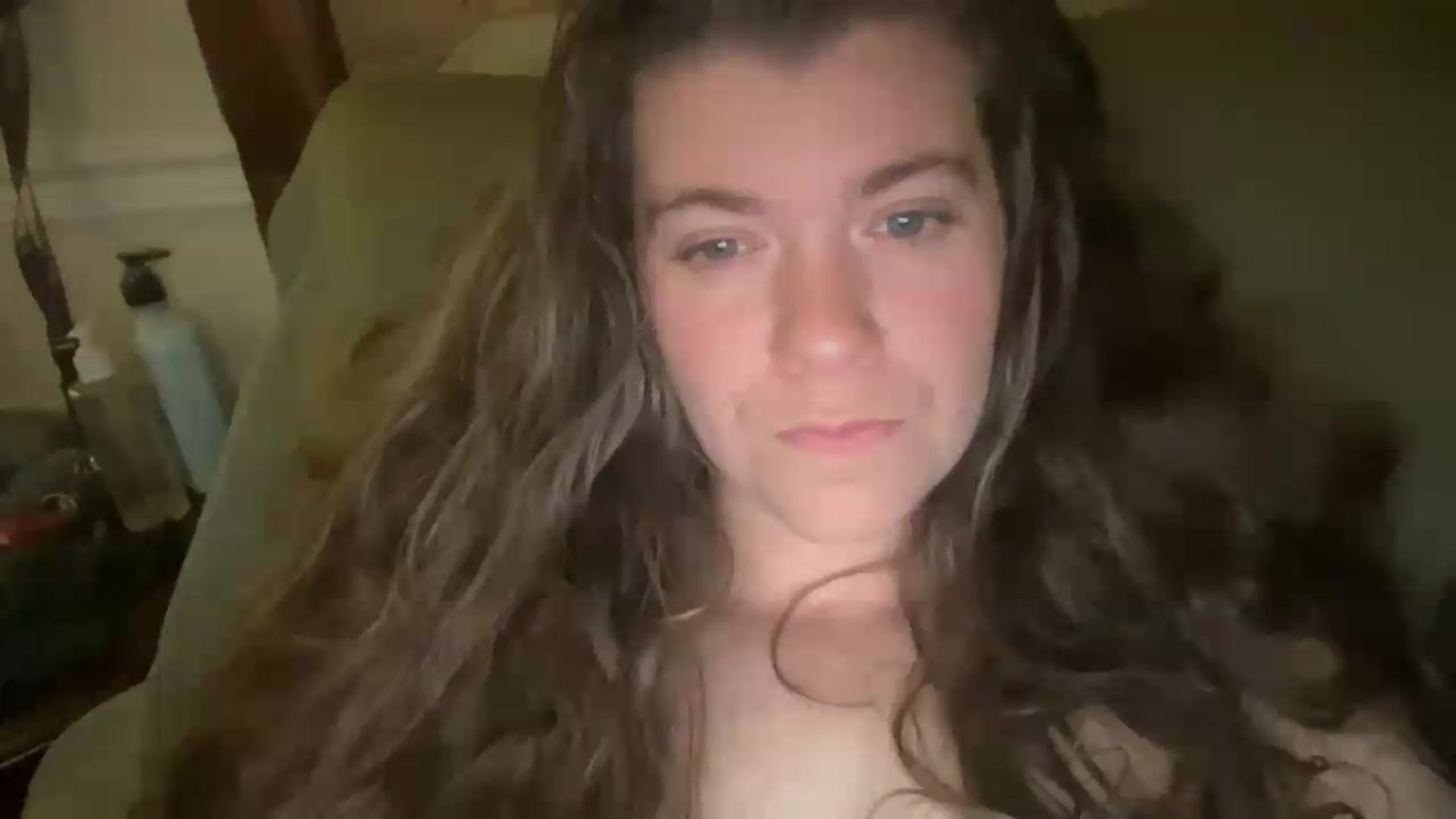 Gallery image thumbnail from Trixiegirl3's myfreecams stream on, 07/10/2026, 03:57 image 8 of 20