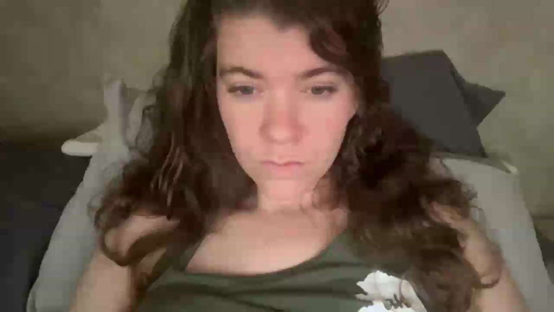 Gallery image thumbnail from Trixiegirl3's myfreecams stream on, 07/11/2026, 19:06 image 18 of 20
