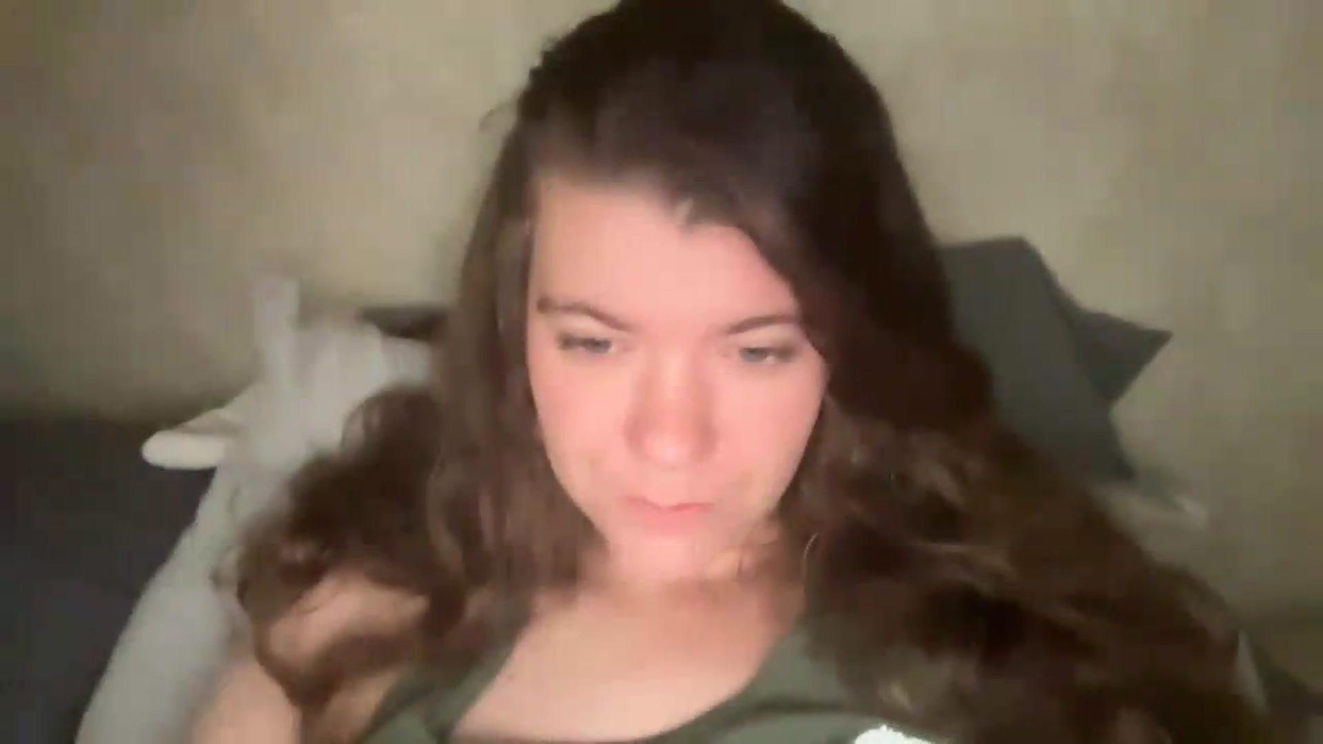 Gallery image thumbnail from Trixiegirl3's myfreecams stream on, 07/11/2026, 19:06 image 14 of 20
