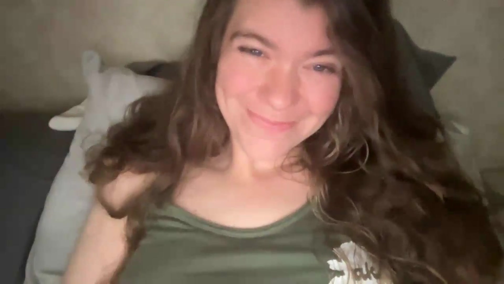 Gallery image thumbnail from Trixiegirl3's myfreecams stream on, 07/11/2026, 19:06 image 3 of 20