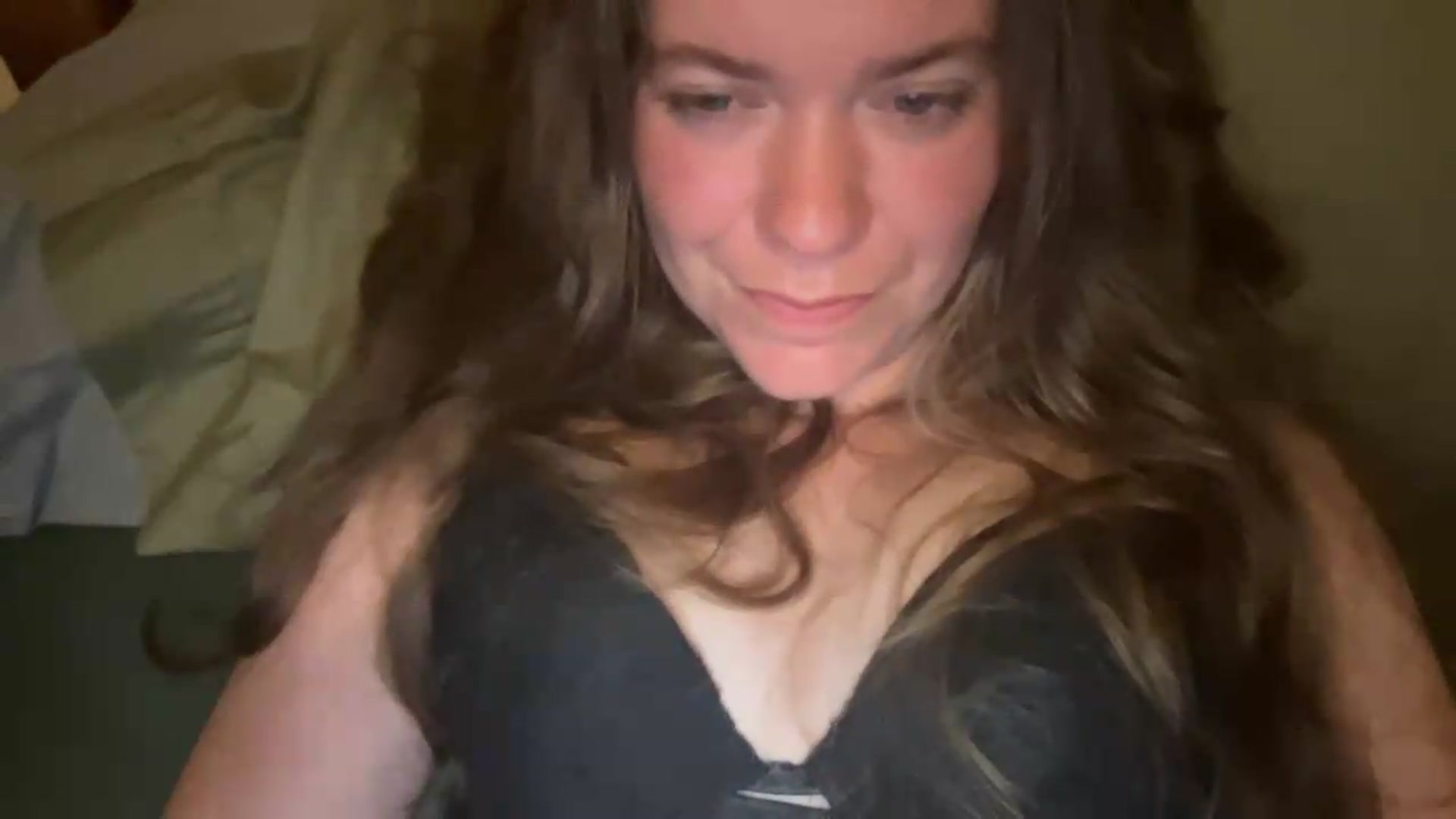 Gallery image thumbnail from Trixiegirl3's myfreecams stream on, 07/21/2026, 06:22 image 2 of 20
