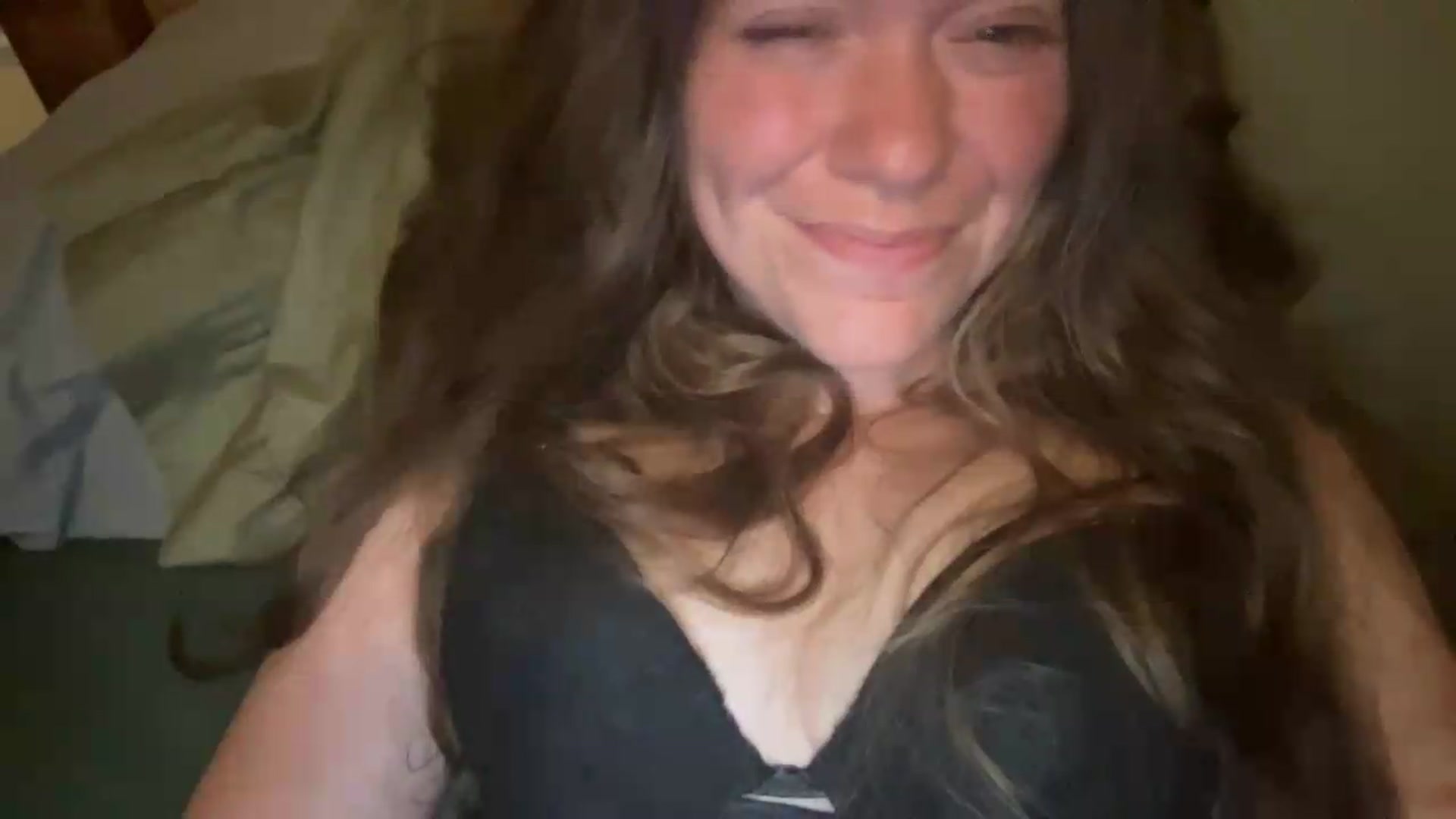 Gallery image thumbnail from Trixiegirl3's myfreecams stream on, 07/21/2026, 06:22 image 5 of 20