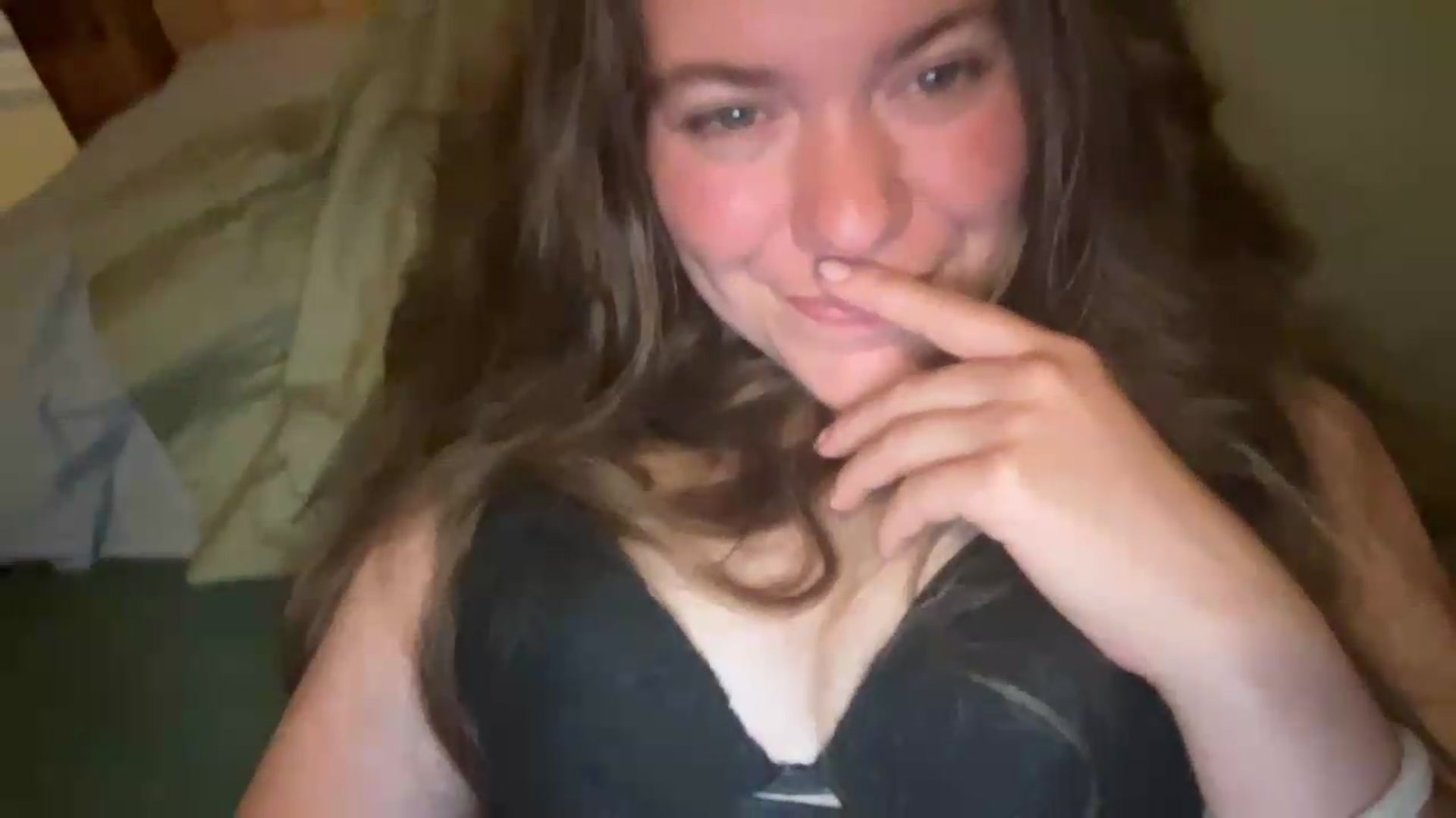 Gallery image thumbnail from Trixiegirl3's myfreecams stream on, 07/21/2026, 06:22 image 9 of 20