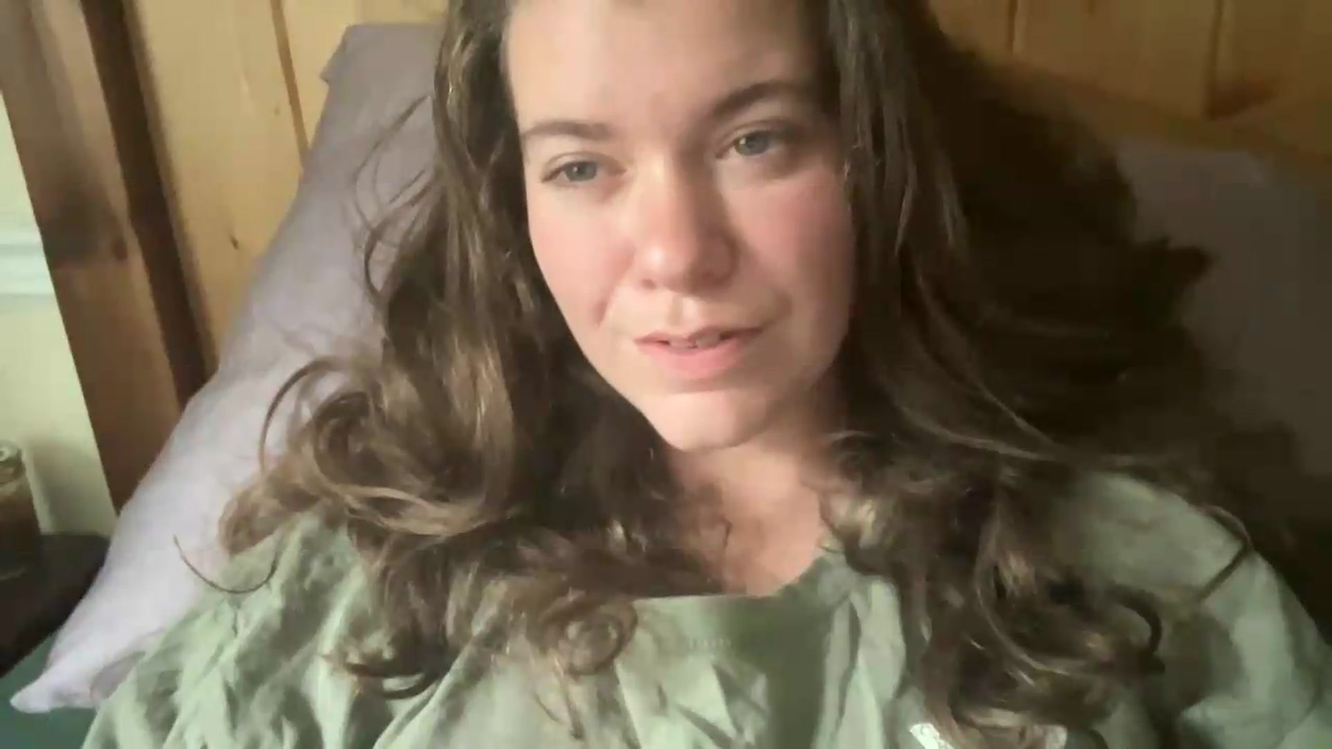 Gallery image thumbnail from Trixiegirl3's myfreecams stream on, 07/21/2026, 20:32 image 17 of 20