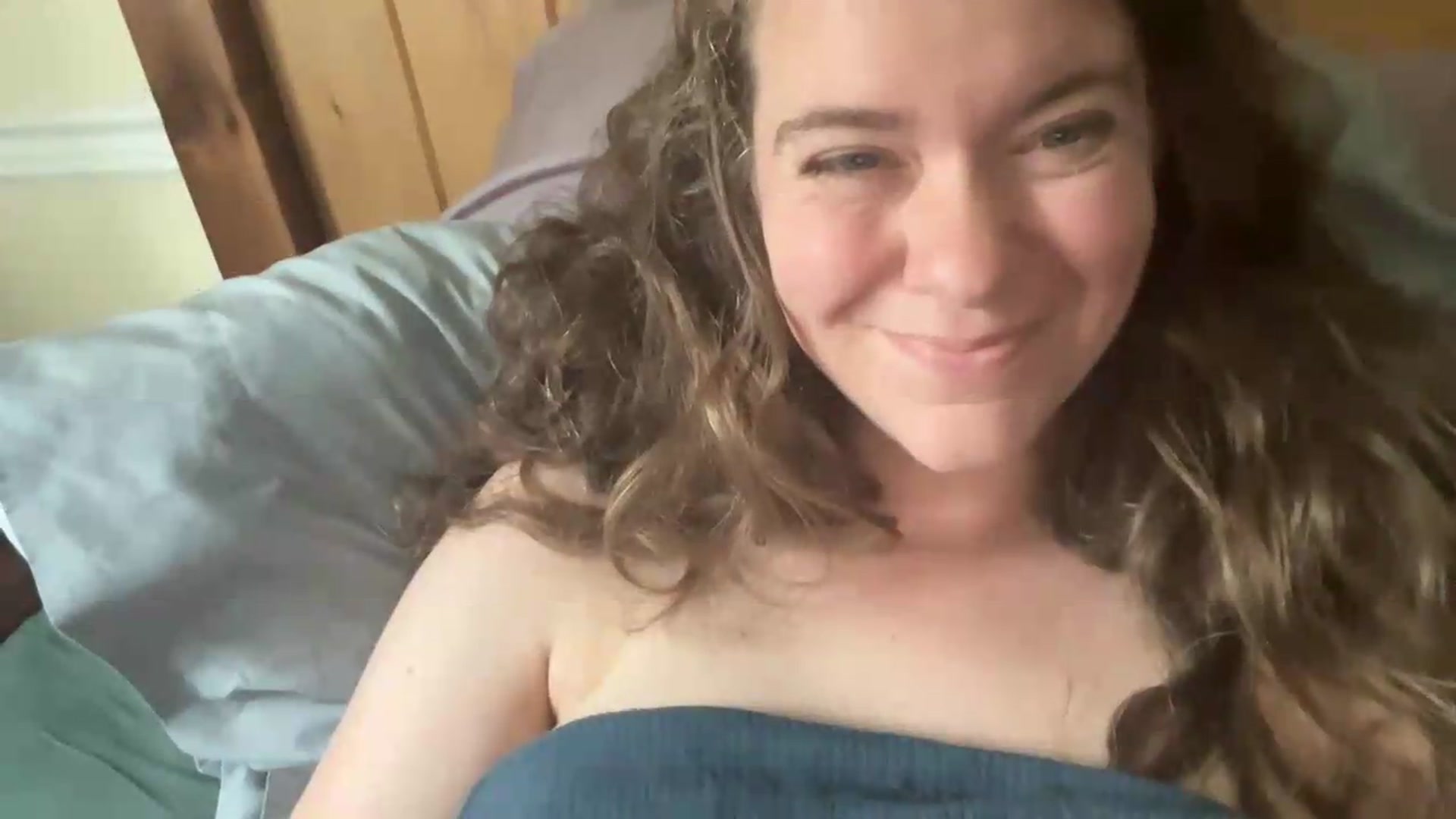 Gallery image thumbnail from Trixiegirl3's myfreecams stream on, 07/23/2026, 20:21 image 14 of 20