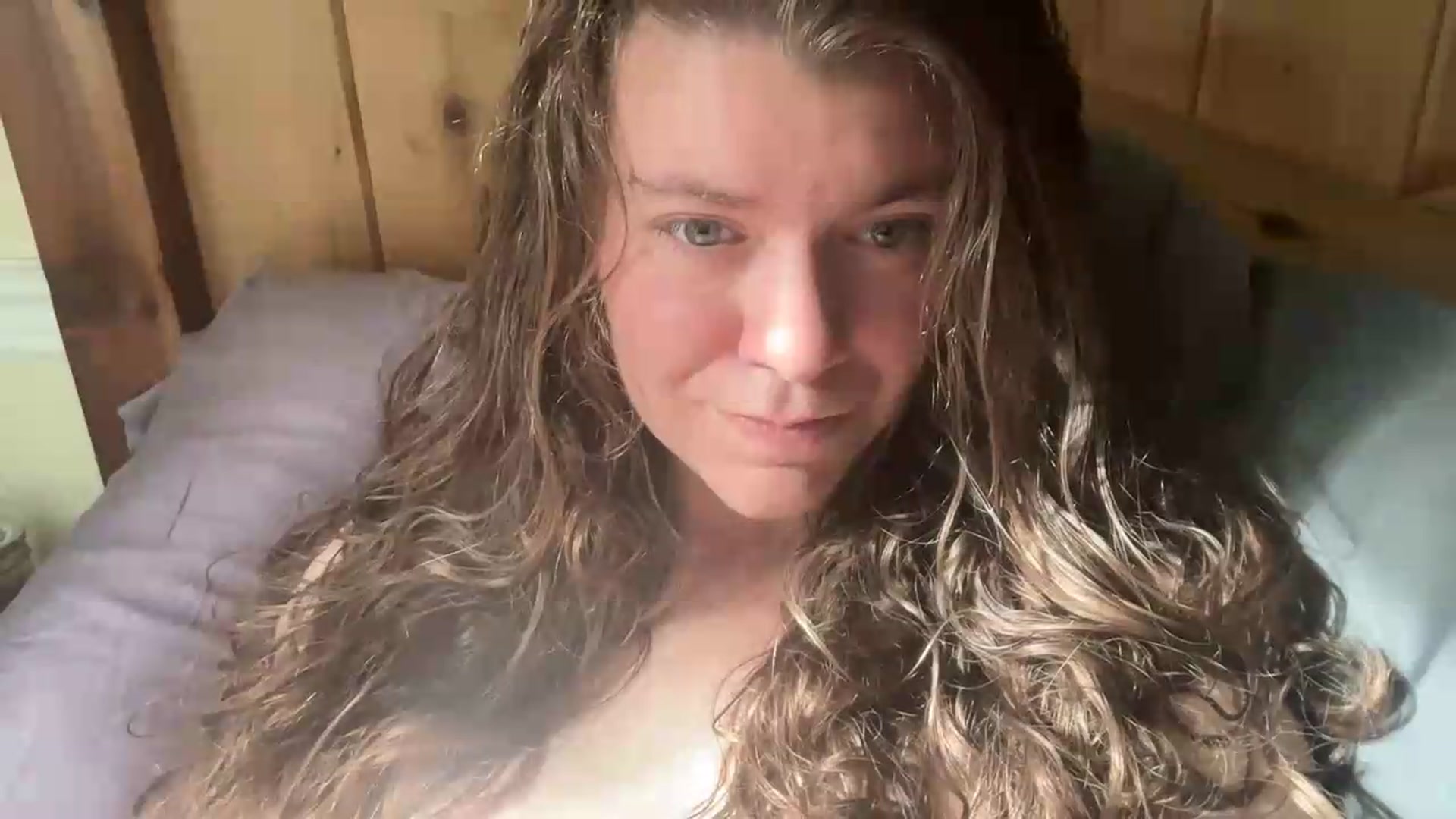 Gallery image thumbnail from Trixiegirl3's myfreecams stream on, 07/28/2026, 18:22 image 7 of 20