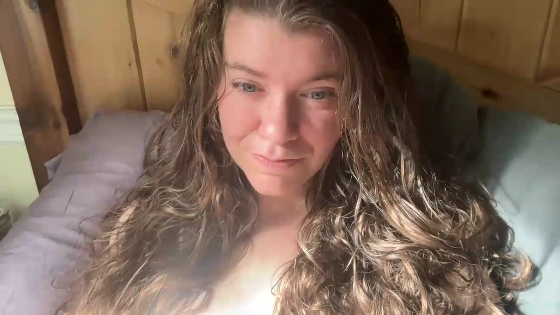 Gallery image thumbnail from Trixiegirl3's myfreecams stream on, 07/28/2026, 18:22 image 6 of 20