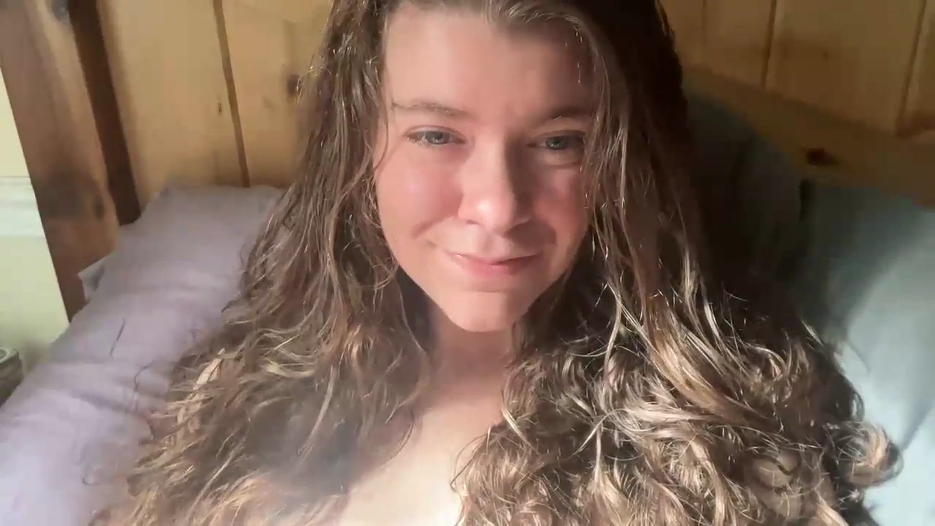 Gallery image thumbnail from Trixiegirl3's myfreecams stream on, 07/28/2026, 18:22 image 8 of 20