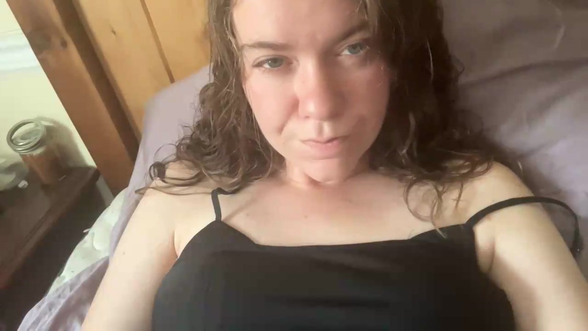 Gallery image thumbnail from Trixiegirl3's myfreecams stream on, 08/02/2026, 22:30 image 16 of 20