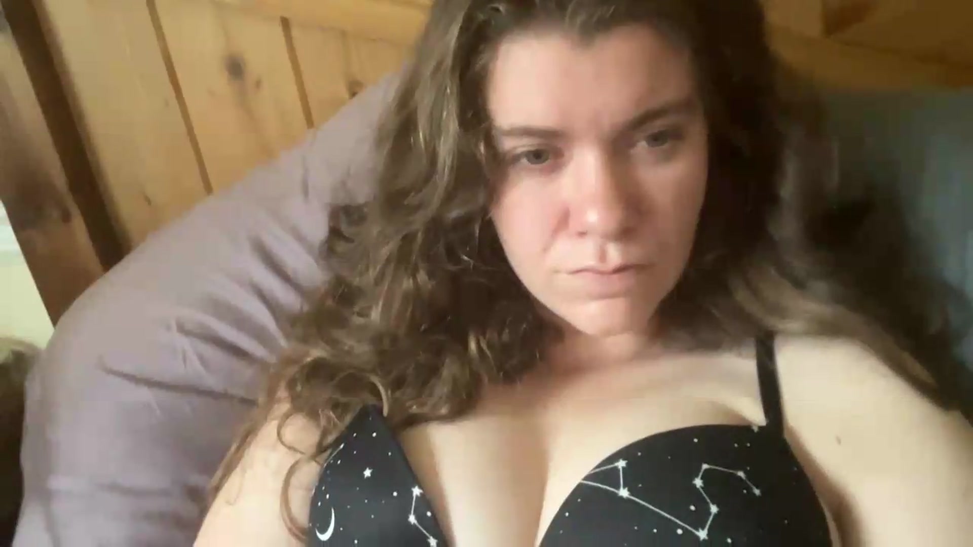 Gallery image thumbnail from Trixiegirl3's myfreecams stream on, 08/04/2026, 18:14 image 10 of 20